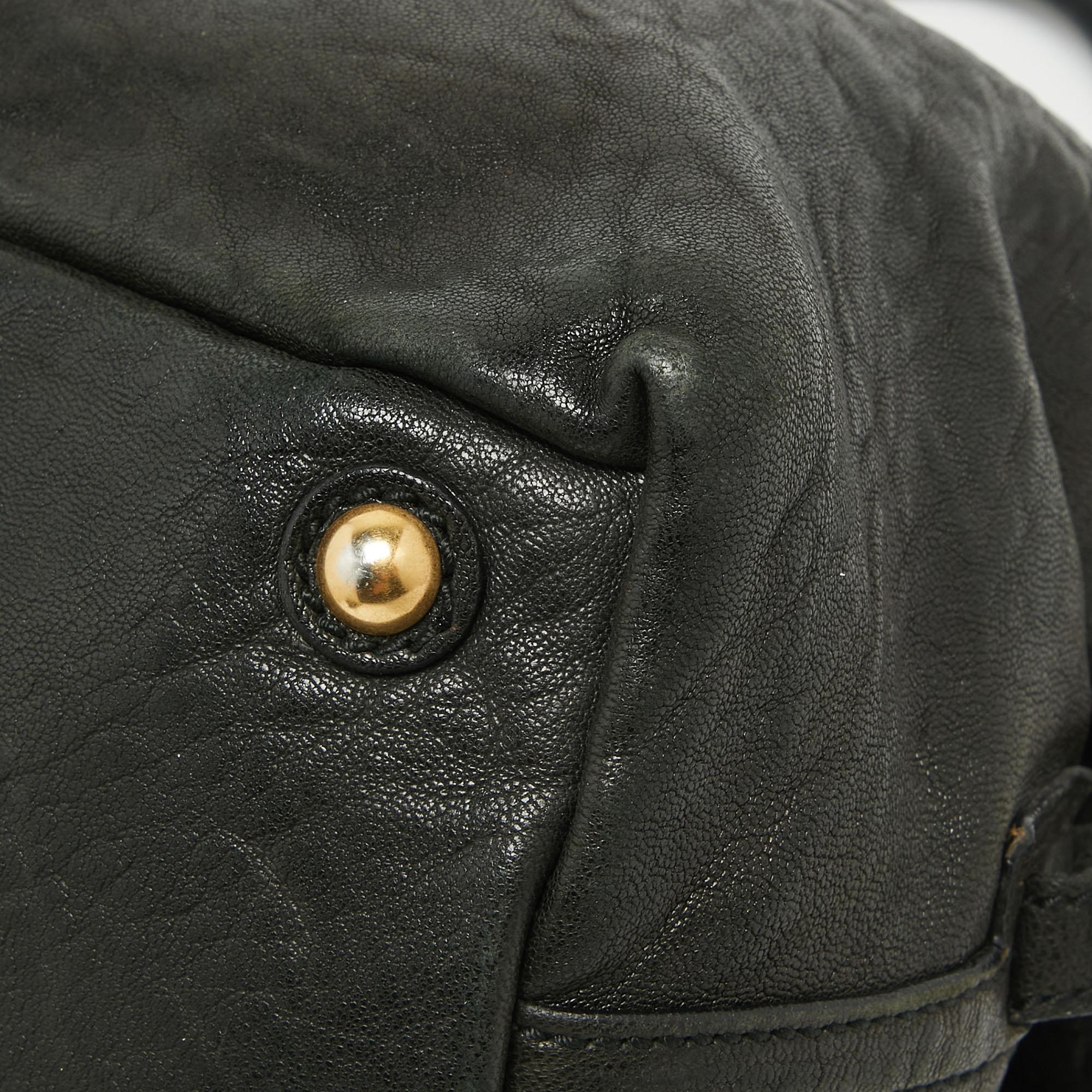 Yves Saint Laurent Black Leather Easy Y Boston Bag For Sale 2