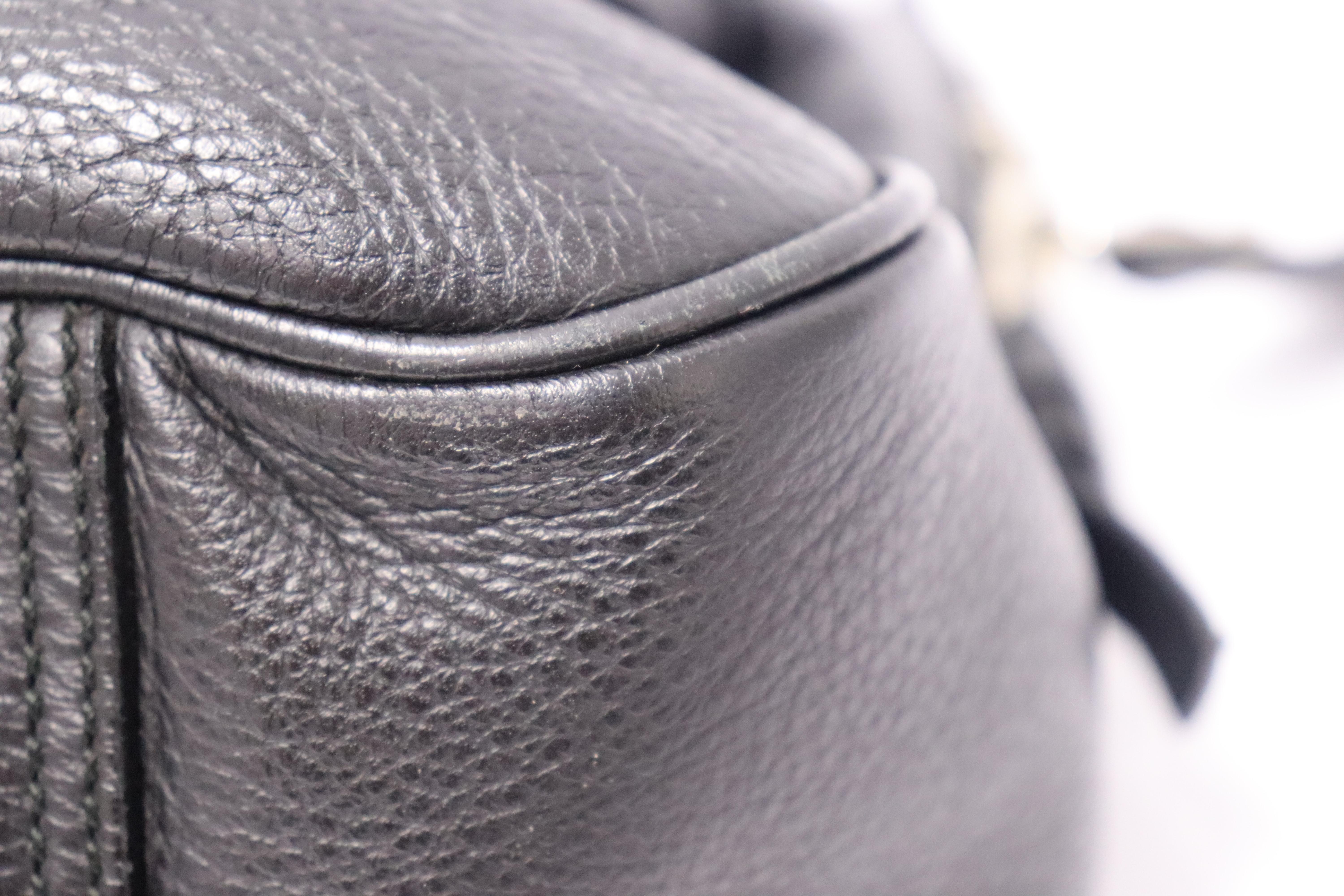 Yves Saint Laurent Black Leather Handbag For Sale 1