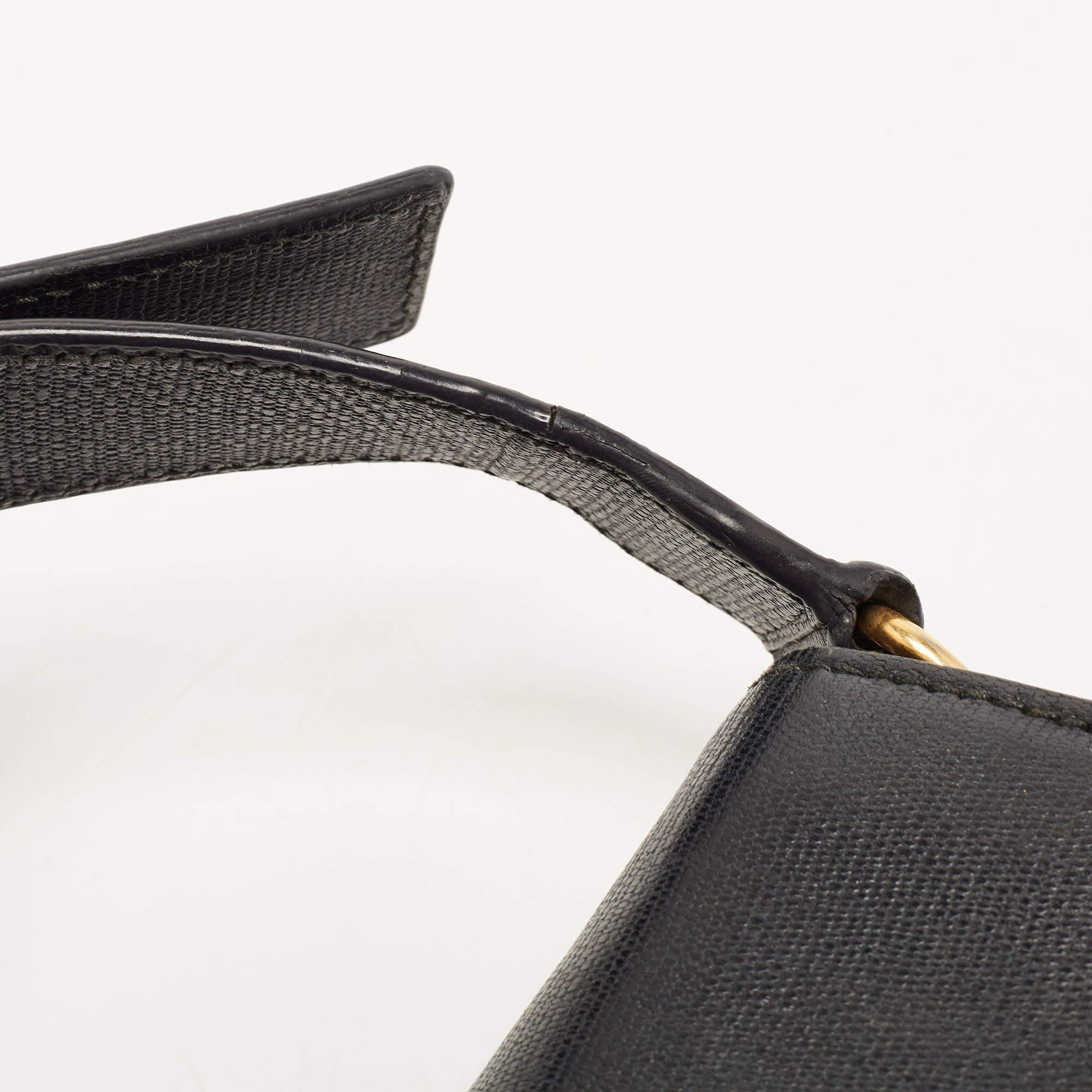 Yves Saint Laurent Black Leather Large Chyc Flap Shoulder Bag 2