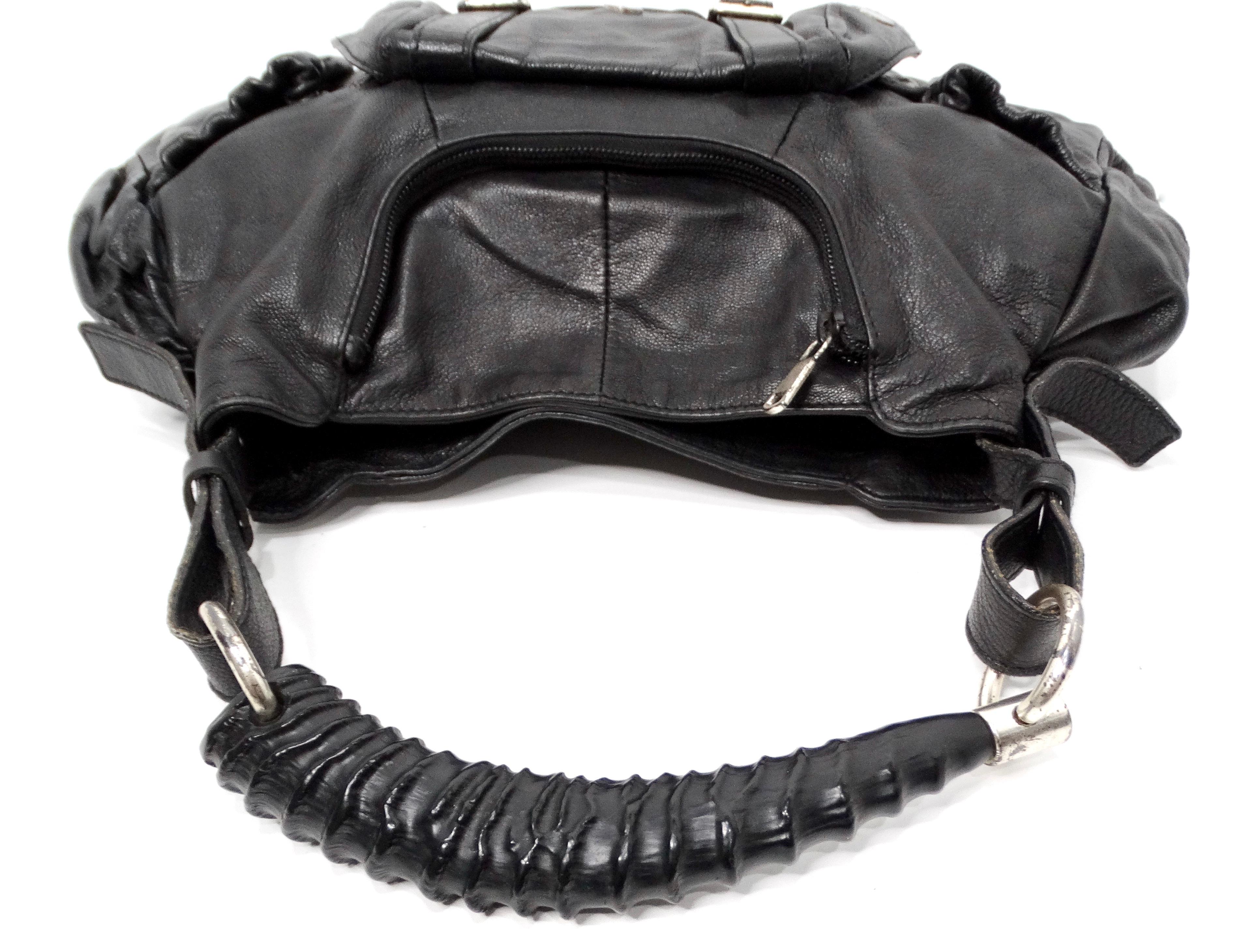 Donna Yves Saint Laurent Borsa a tracolla in pelle nera Mala Mala Horn, circa 2 anni fa in vendita