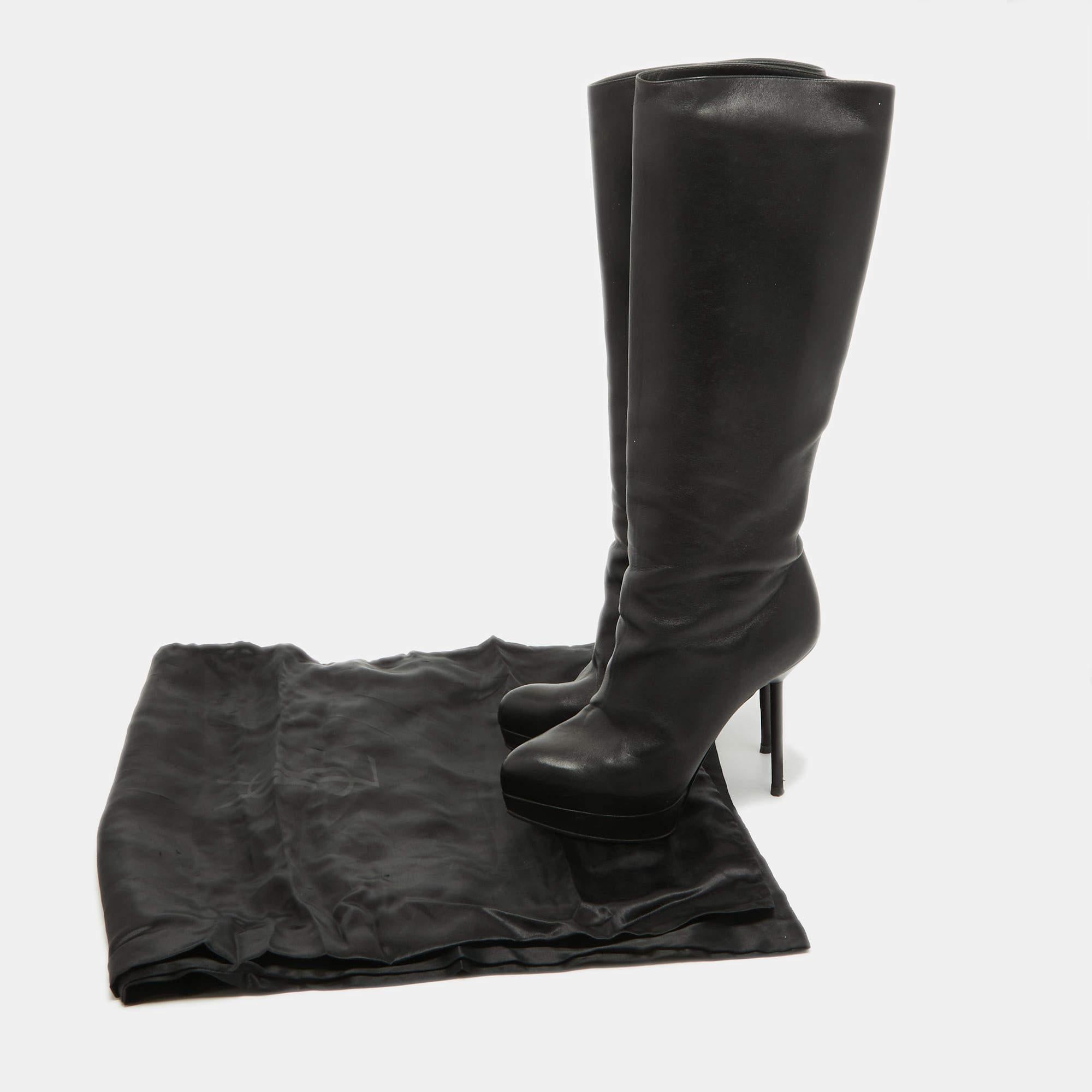 Yves Saint Laurent Black Leather Platform Knee Length Boots Size 36 In Good Condition For Sale In Dubai, Al Qouz 2
