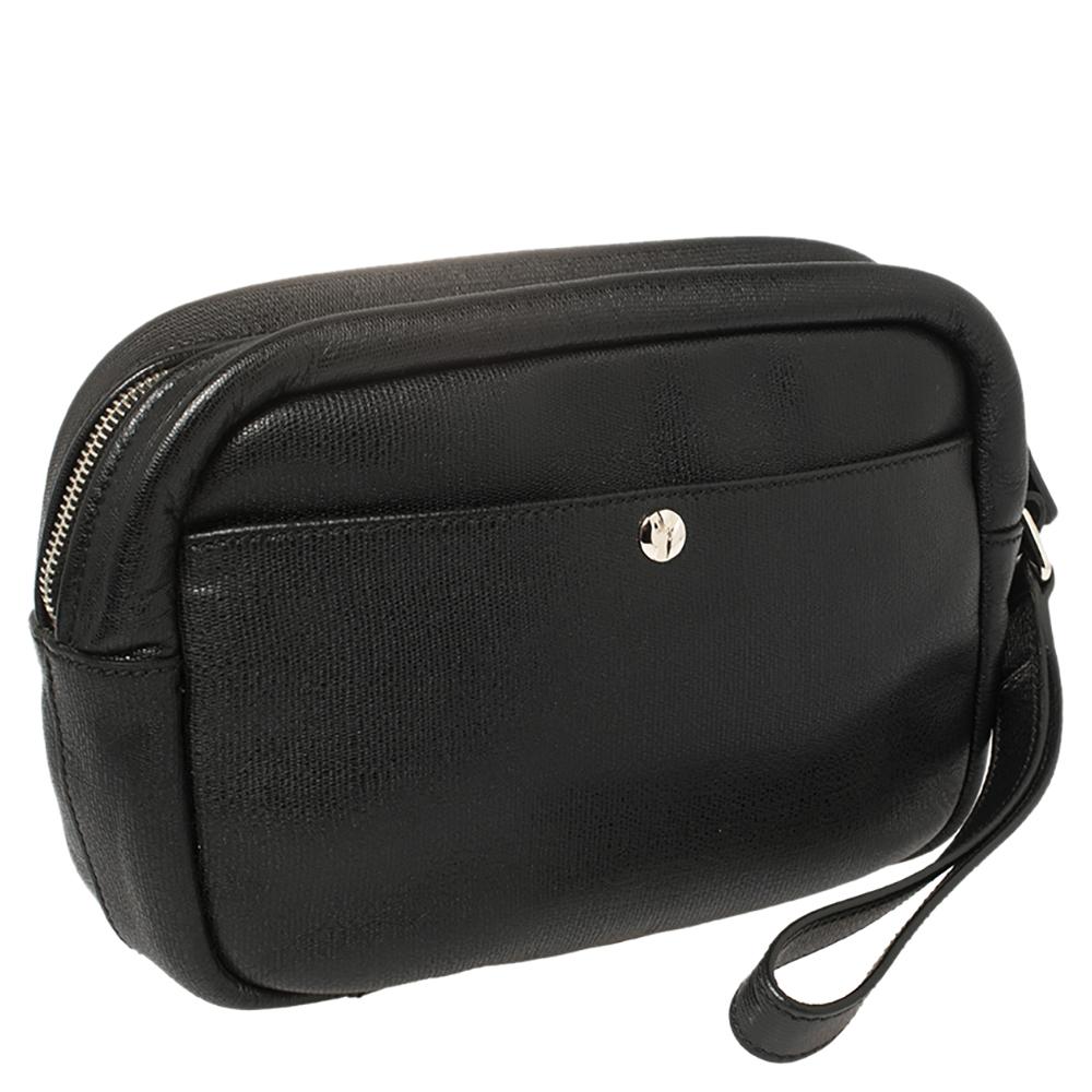 Yves Saint Laurent Black Leather Pouch In Good Condition In Dubai, Al Qouz 2