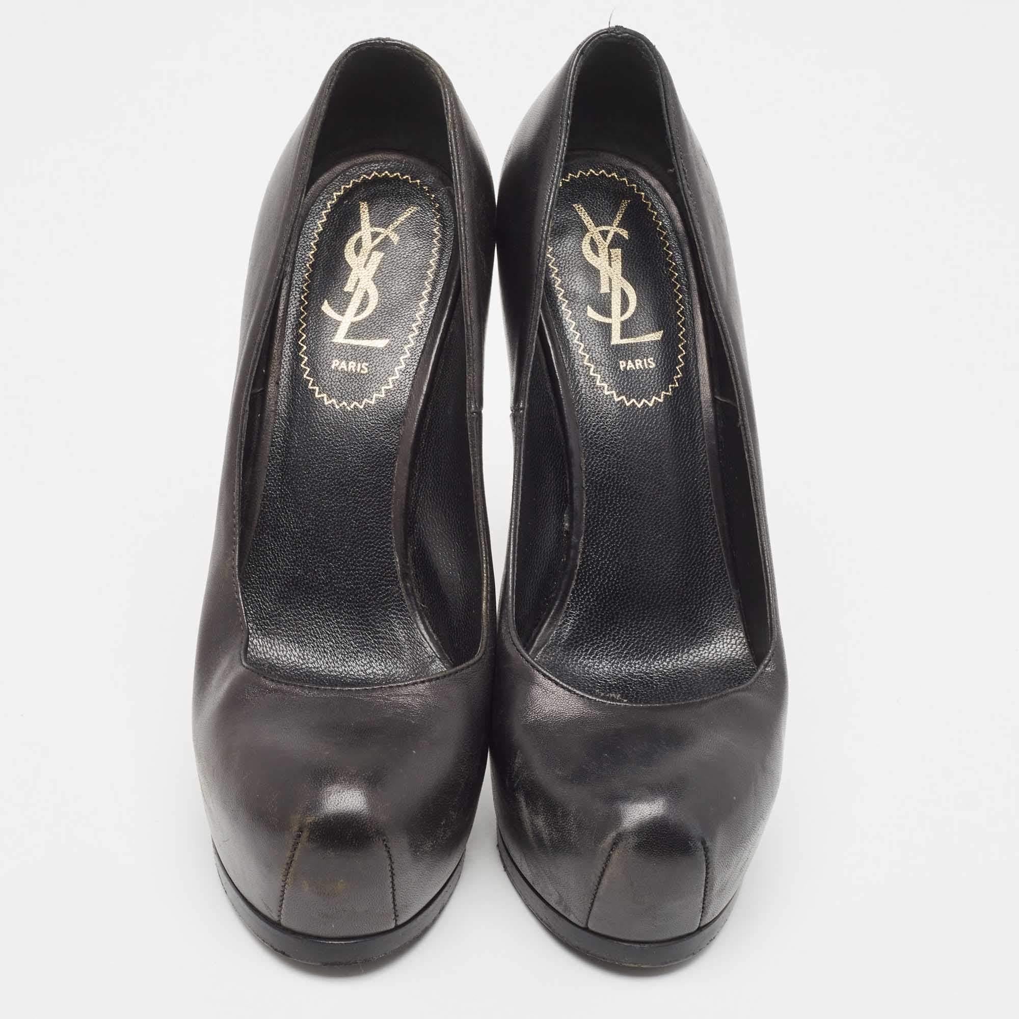 Yves Saint Laurent Black Leather Tribtoo Platform Pumps Size 37 In Fair Condition For Sale In Dubai, Al Qouz 2