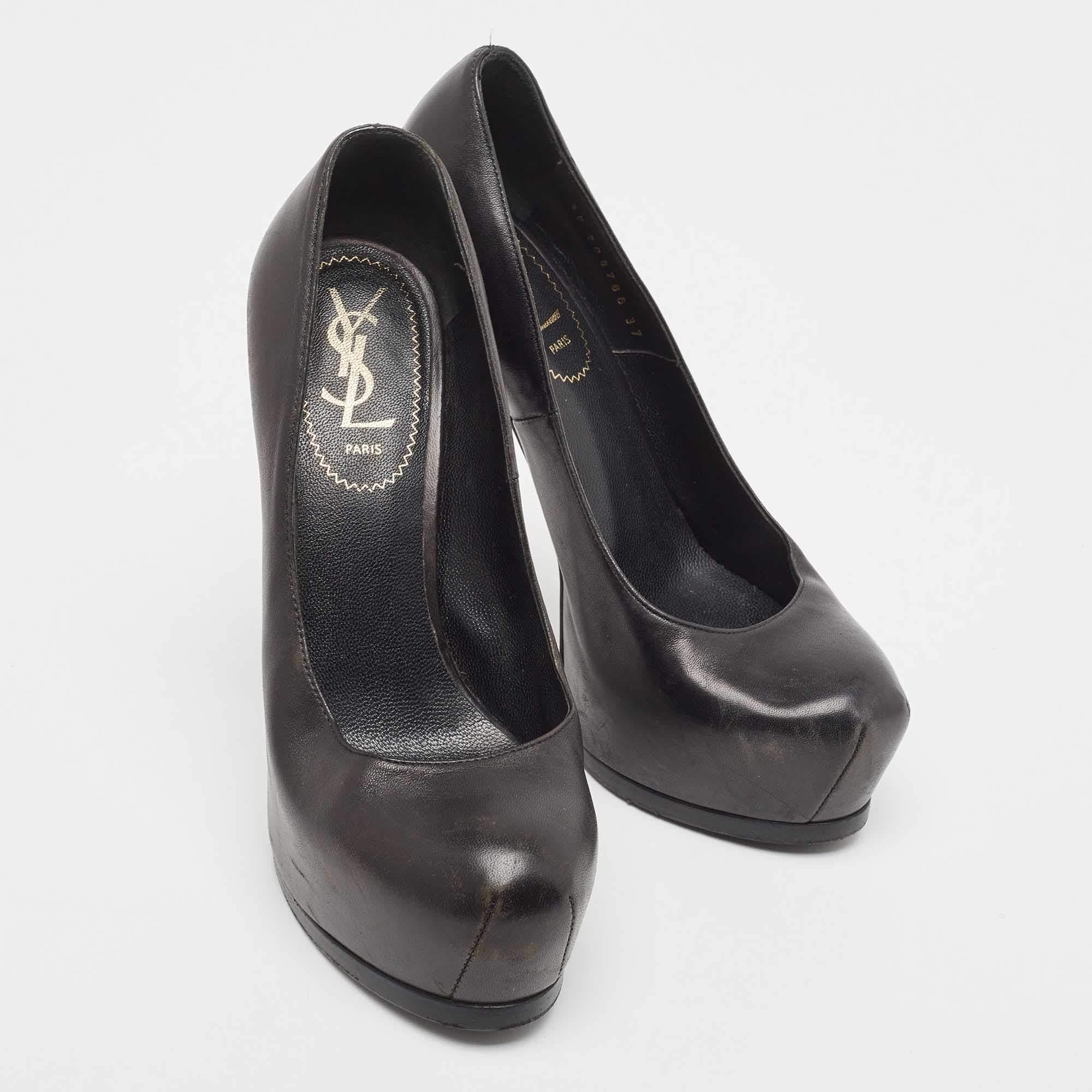 Women's Yves Saint Laurent Black Leather Tribtoo Platform Pumps Size 37 For Sale