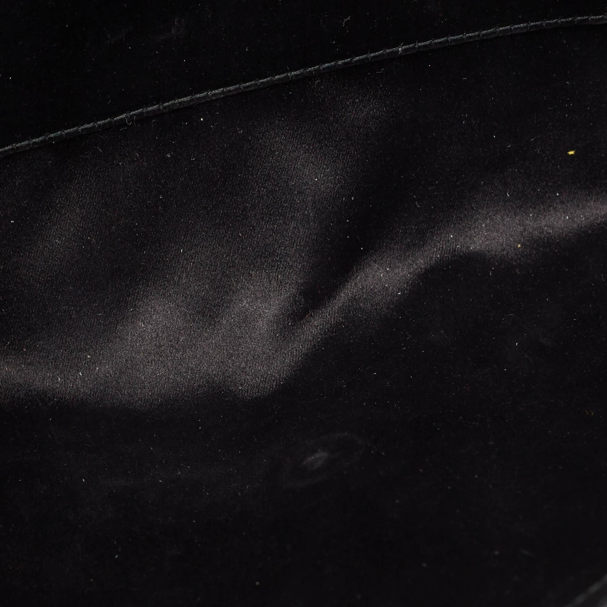 Yves Saint Laurent Black Leather Y-Ligne Clutch For Sale 8