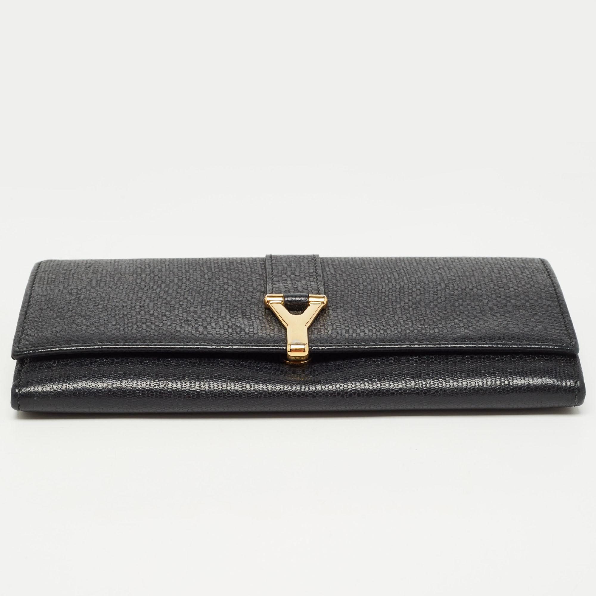 Women's Yves Saint Laurent Black Leather Y Line Flap Continental Wallet For Sale
