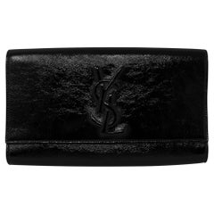 Pochette noire Yves Saint Laurent