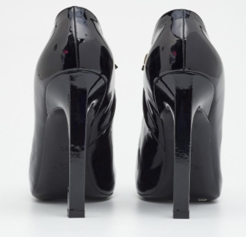 Yves Saint Laurent - Bottines à plateforme en cuir verni noir - Taille 38,5 en vente 2