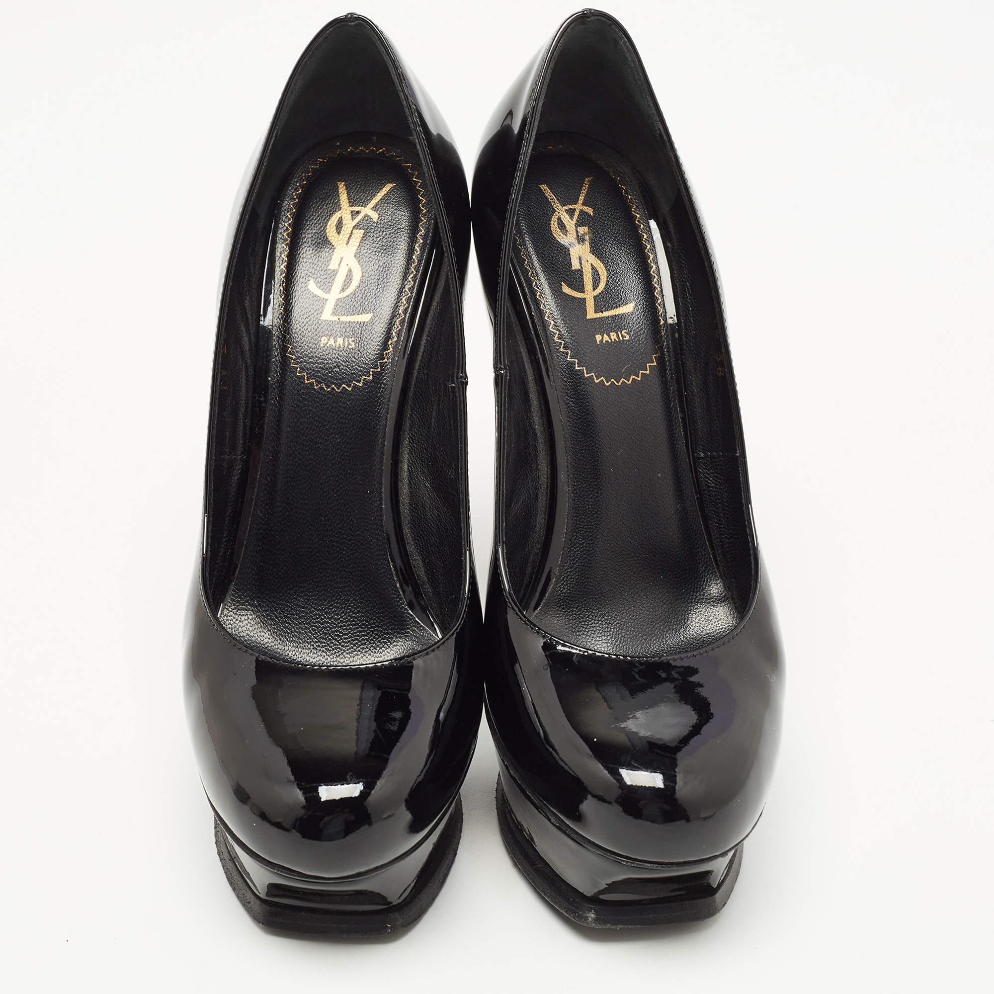 Yves Saint Laurent Black Patent Leather Platform Pumps Size 38 In Good Condition For Sale In Dubai, Al Qouz 2