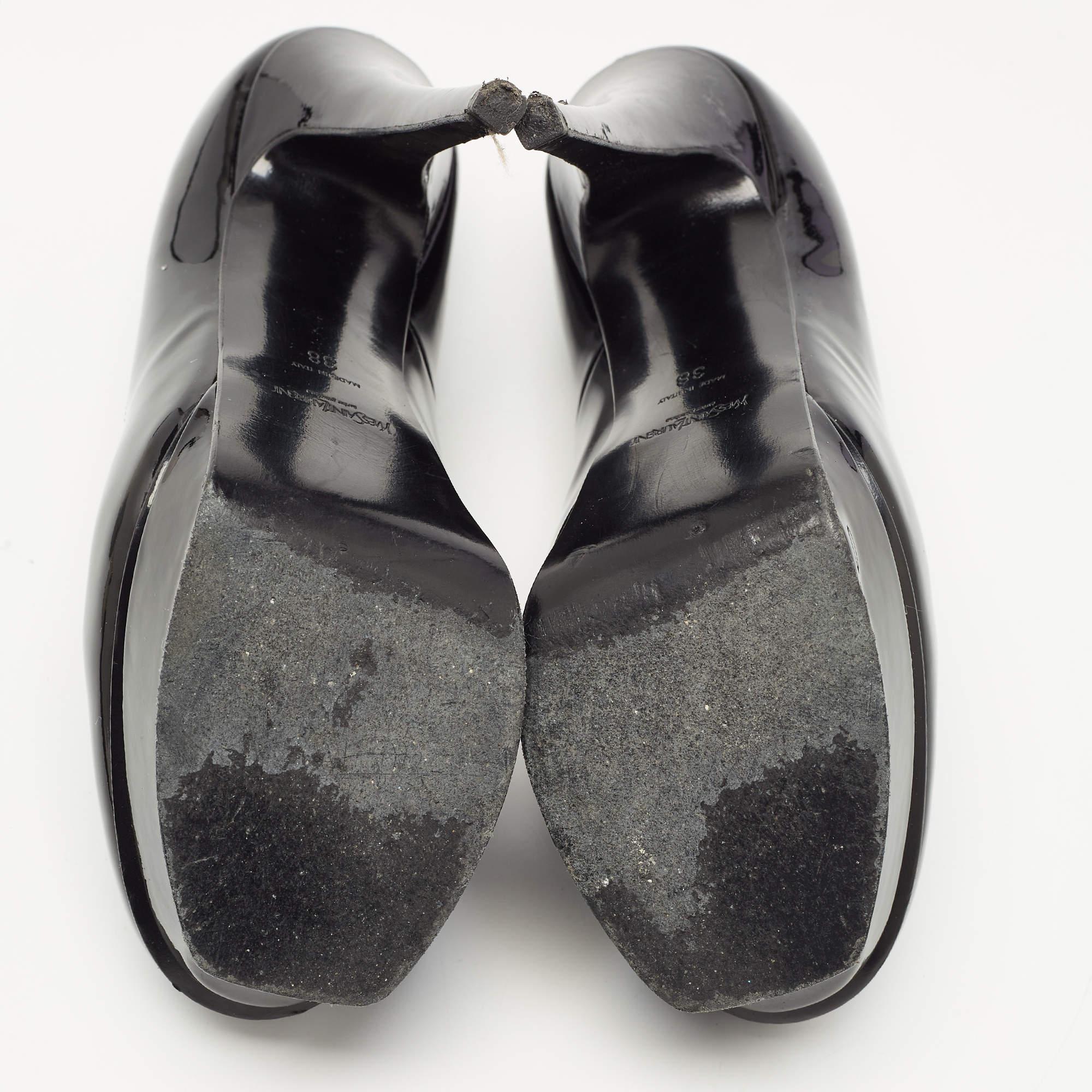 Yves Saint Laurent Black Patent Leather Platform Pumps Size 38 For Sale 2