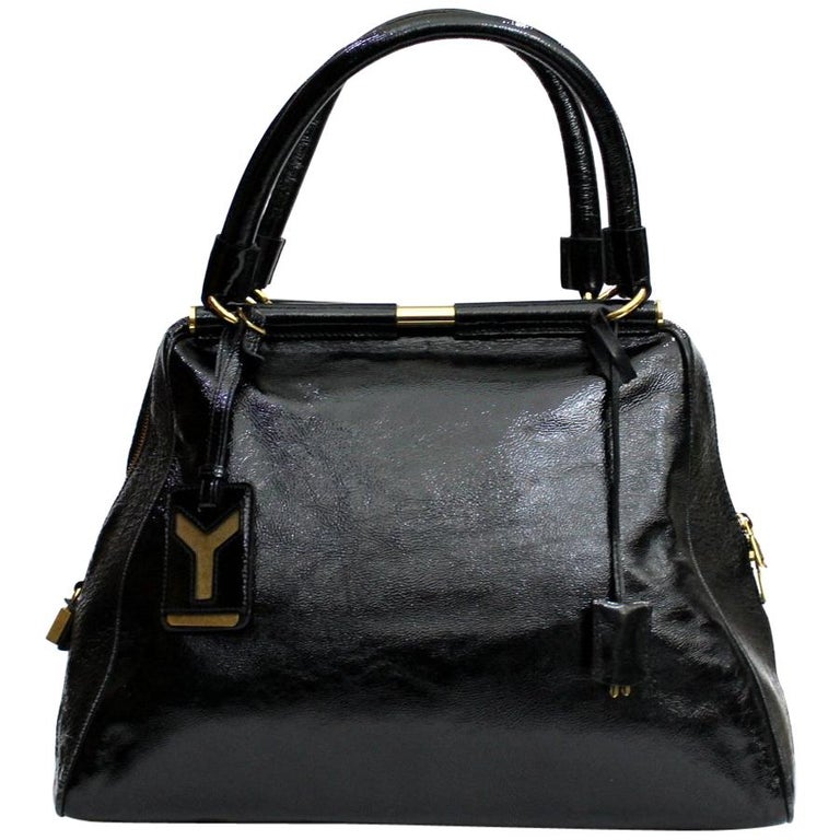 Yves Saint Laurent Black Patent Leather Shoulder Bag For Sale at 1stdibs