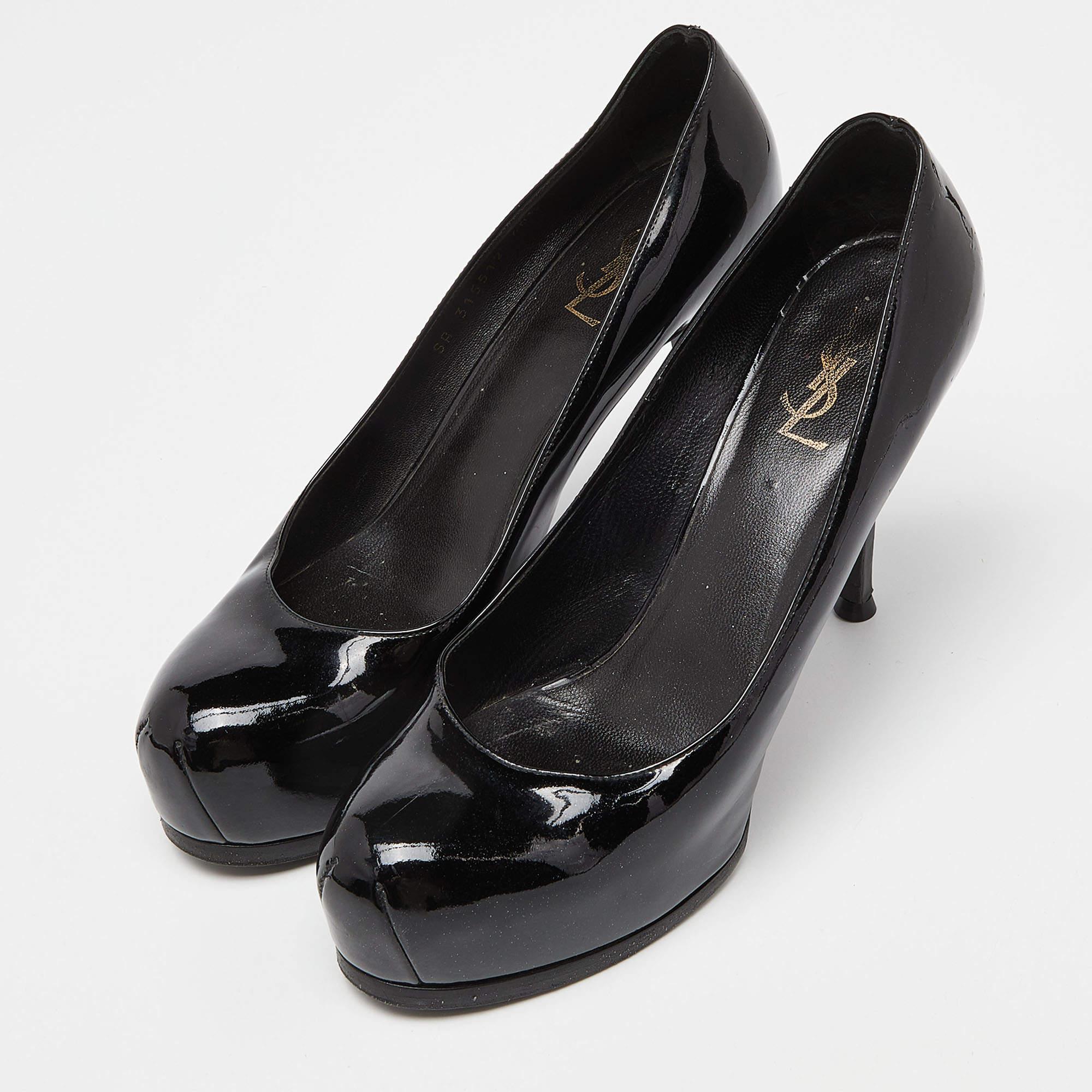 Make a chic style statement with these designer pumps. They showcase sturdy heels and durable soles, perfect for your fashionable outings!
