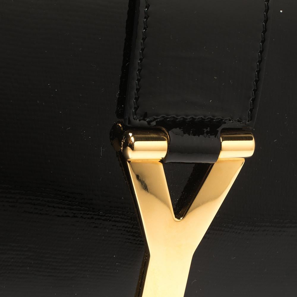 Yves Saint Laurent Black Patent Leather Y-Ligne Clutch In Good Condition In Dubai, Al Qouz 2