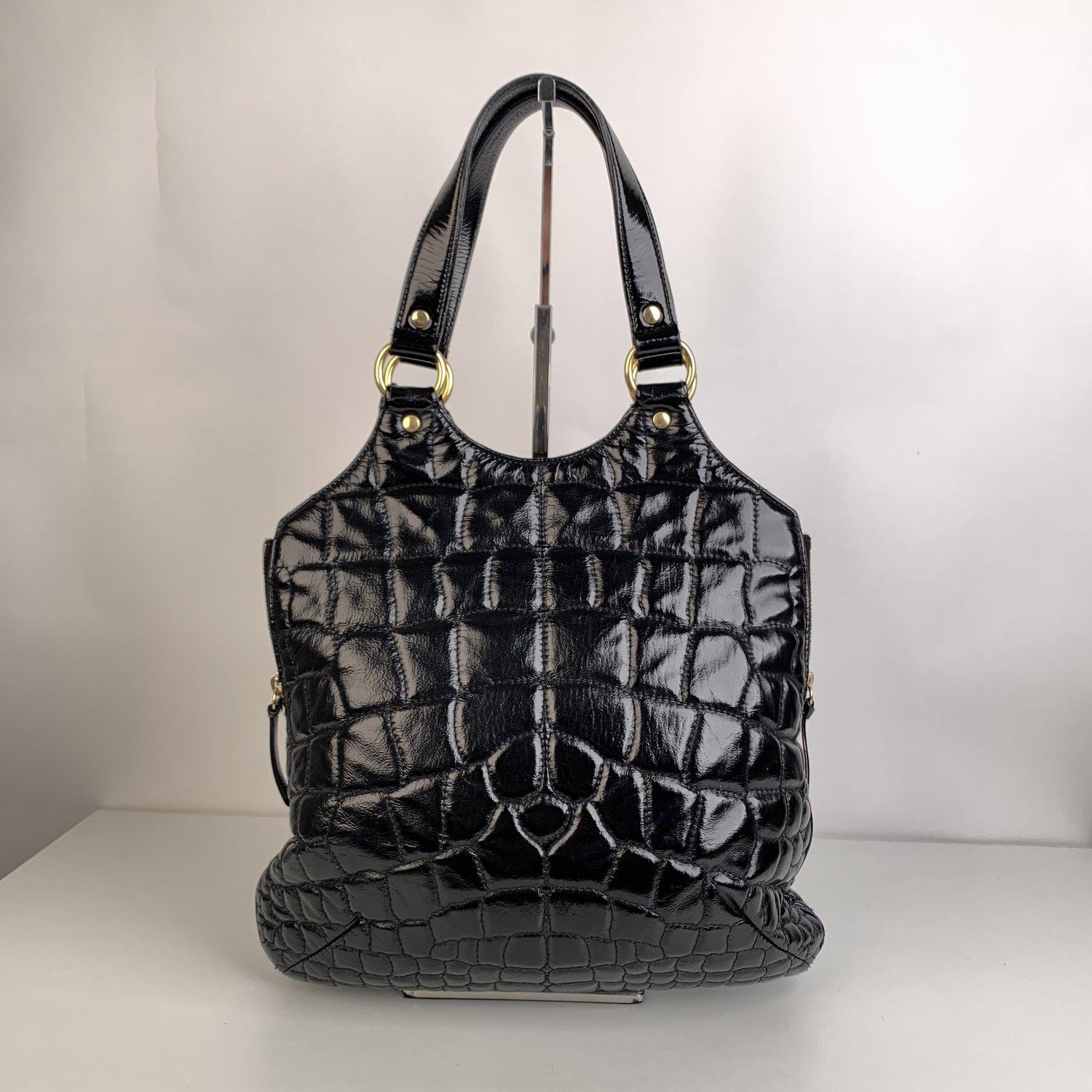 Yves Saint Laurent Black Quilted Croc Look Metropolis Tribute Bag In Excellent Condition In Rome, Rome