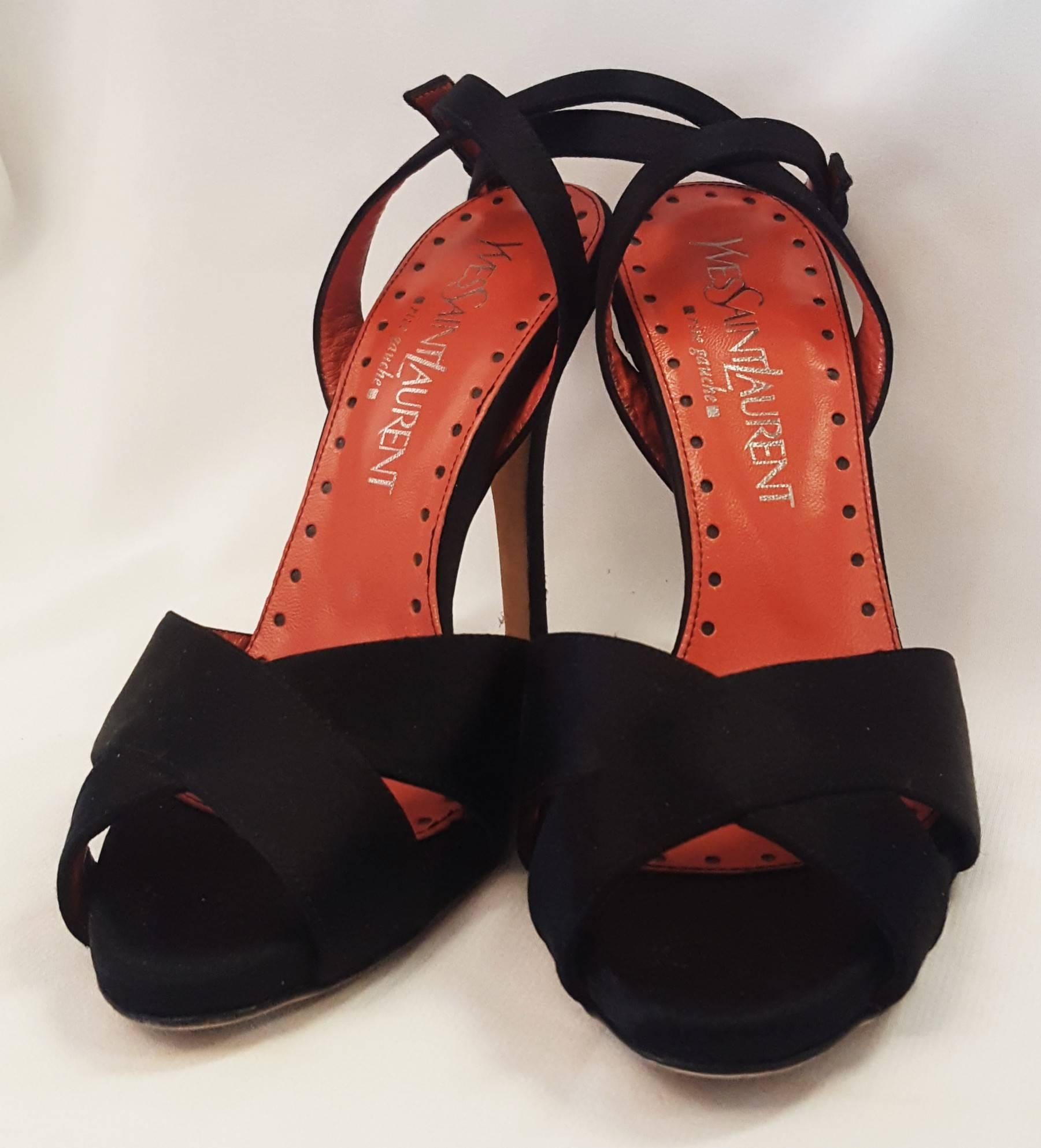 Yves Saint Laurent Black Satin Sandals  In Excellent Condition For Sale In Palm Beach, FL