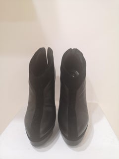Yves Saint Laurent Vintage Black Women's Shoes Size 39, Circa 1990s