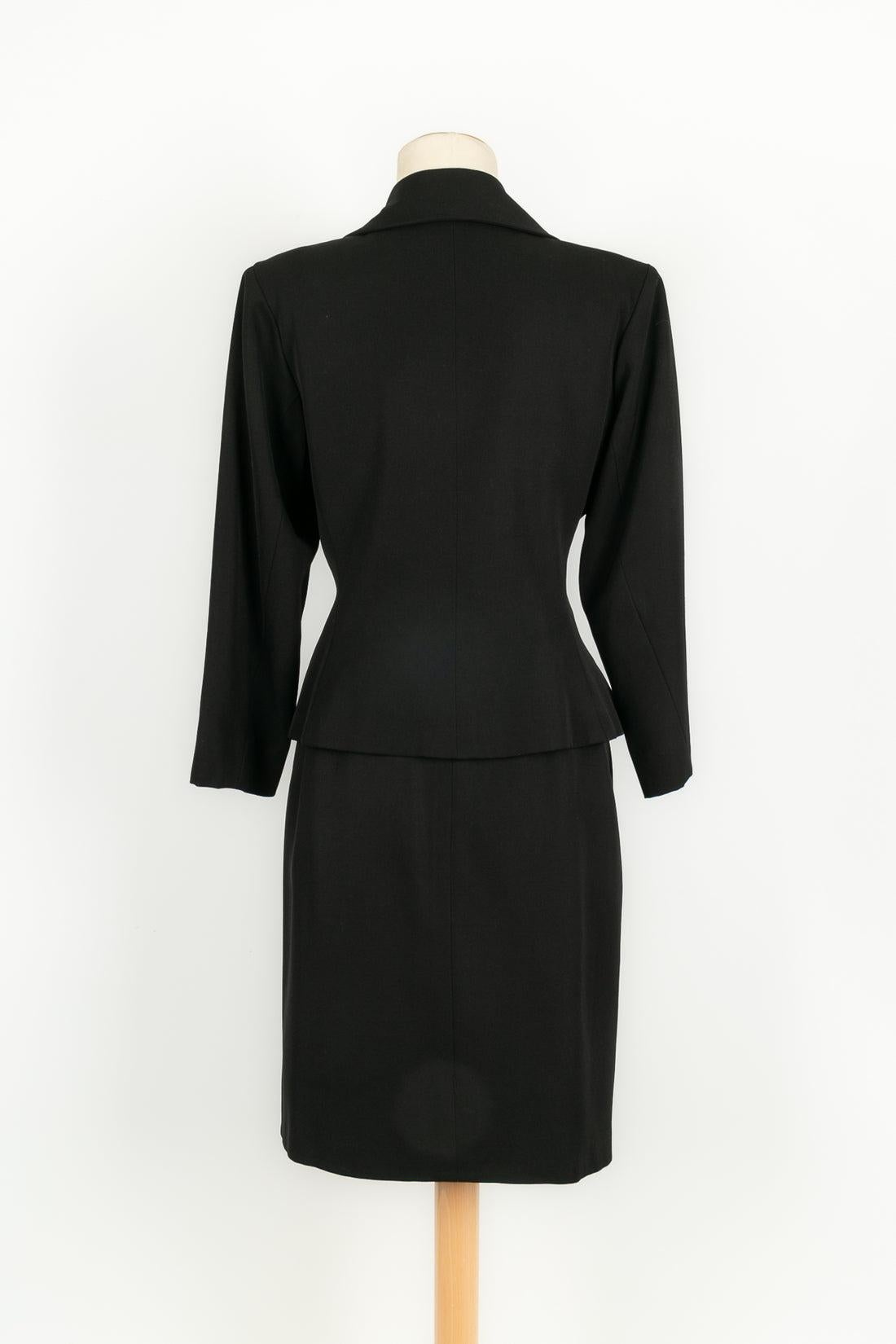 Yves Saint Laurent Black Skirt Suit In Excellent Condition For Sale In SAINT-OUEN-SUR-SEINE, FR
