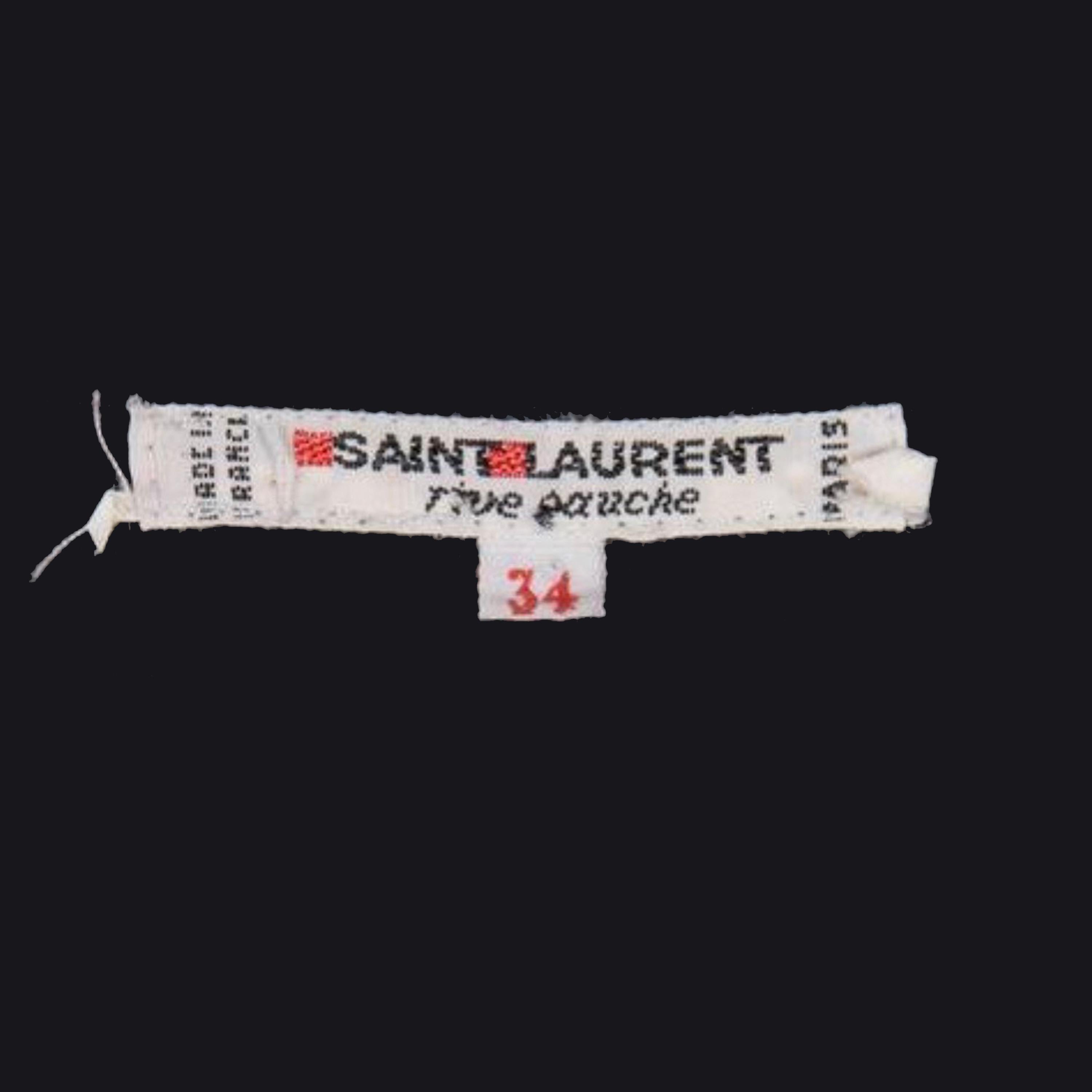 Yves Saint Laurent Black Sleeveless Top Tank Style Satin Vintage 90s Size 34 en vente 3
