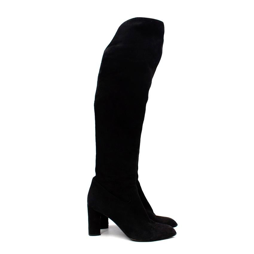 Yves Saint Laurent Black Suede Over the Knee Boots
 

 - Black suede heeled boots with a gently pointed toe
 - Set on a high traingular block heel 
 -Featuring side zip closure with YSL branded gold-tone metal zip pull
 - Sculpted top with cut-away