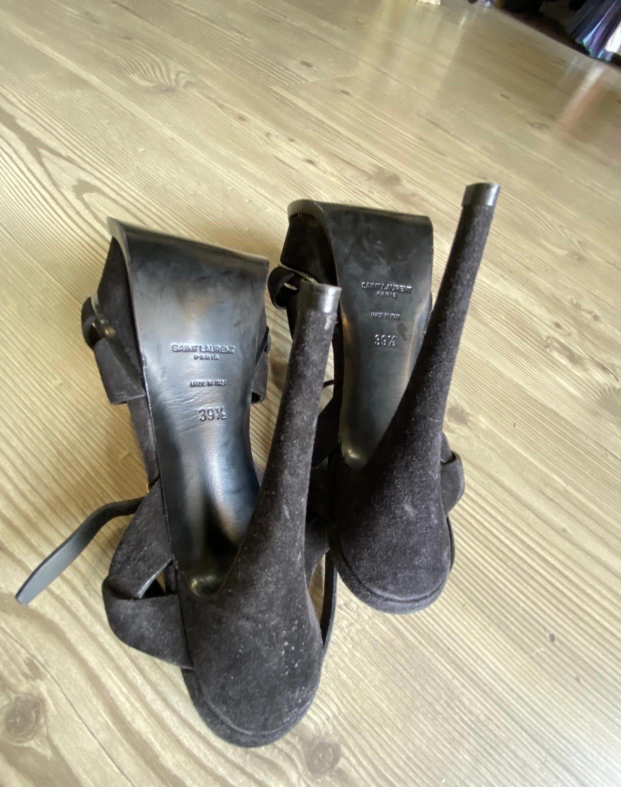 Women's or Men's Yves Saint Laurent black suede Tribute Sandals