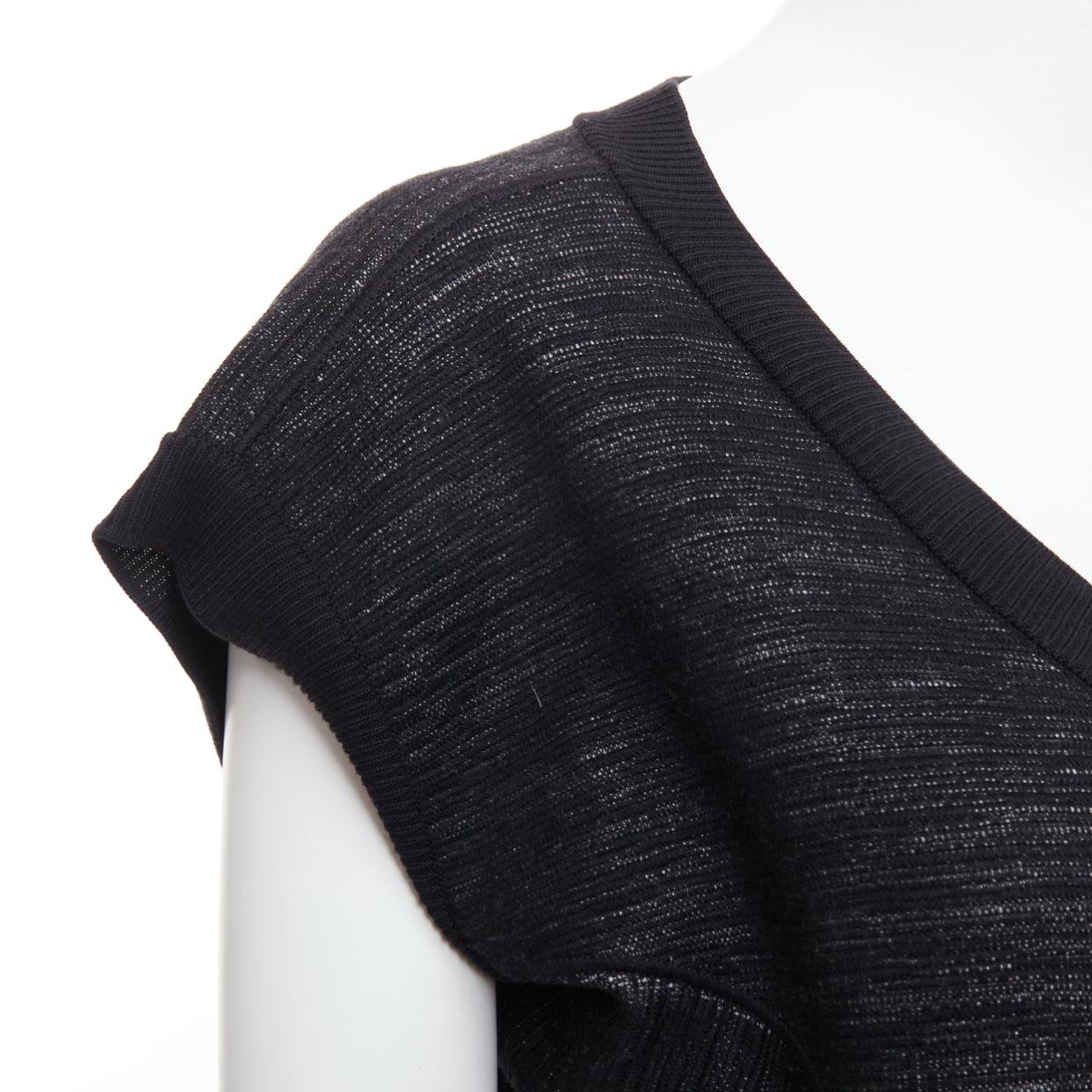 YVES SAINT LAURENT black superfine merino wool 140 batwing dress S
Reference: TGAS/E00537
Brand: Yves Saint Laurent
Material: Merino Wool
Color: Black
Pattern: Solid
Closure: Slip On
Extra Details: Extrafine merino wool 140.
Made in: