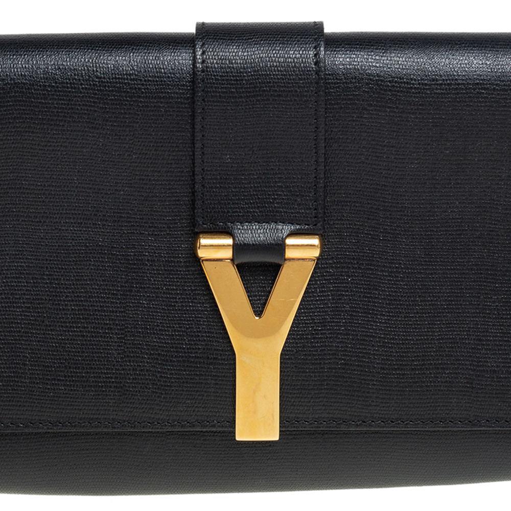 Yves Saint Laurent Black Textured Leather Y-Ligne Clutch In Good Condition In Dubai, Al Qouz 2