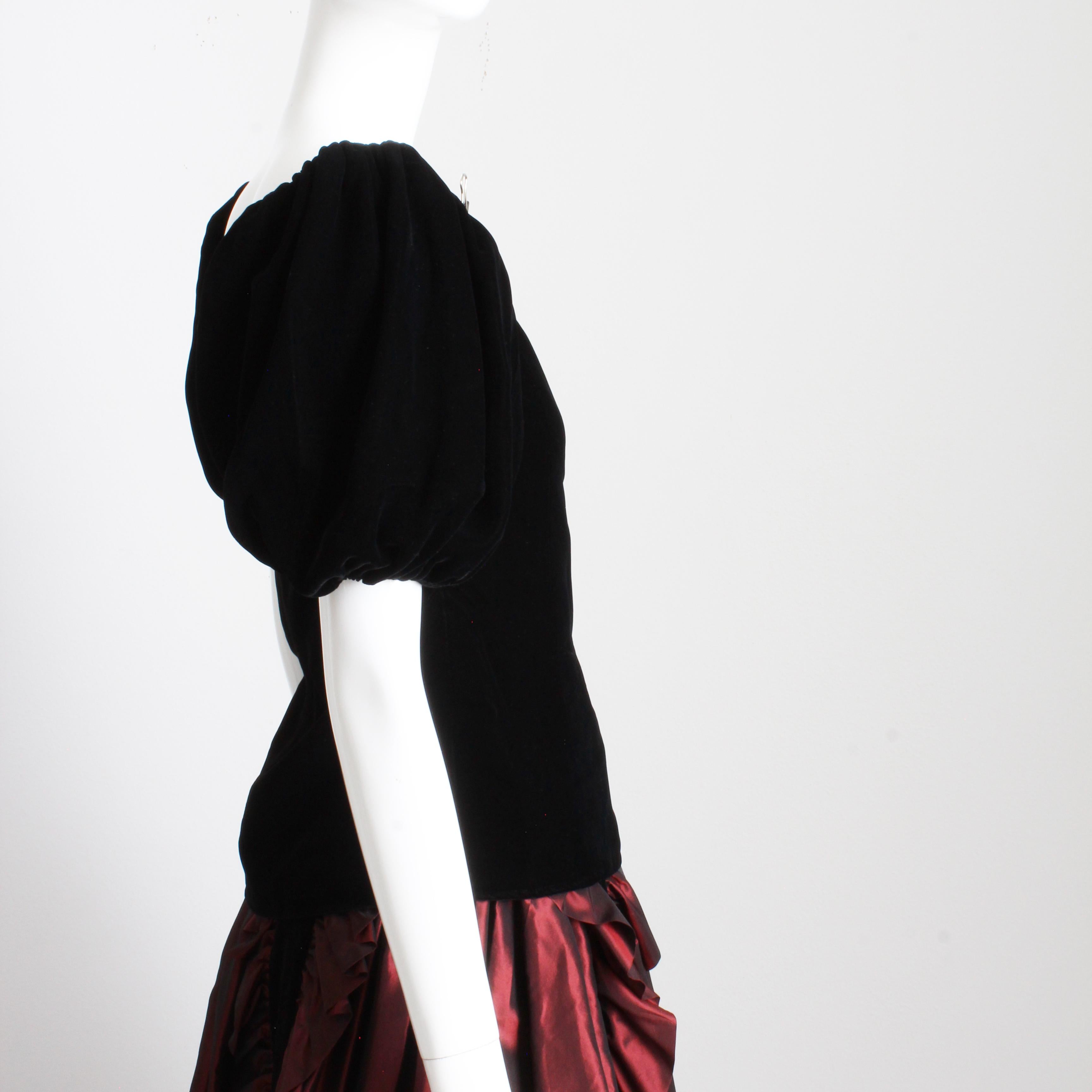 Yves Saint Laurent Blouse Peasant Puffed Sleeve Black Velvet Formal Vintage 38 For Sale 5