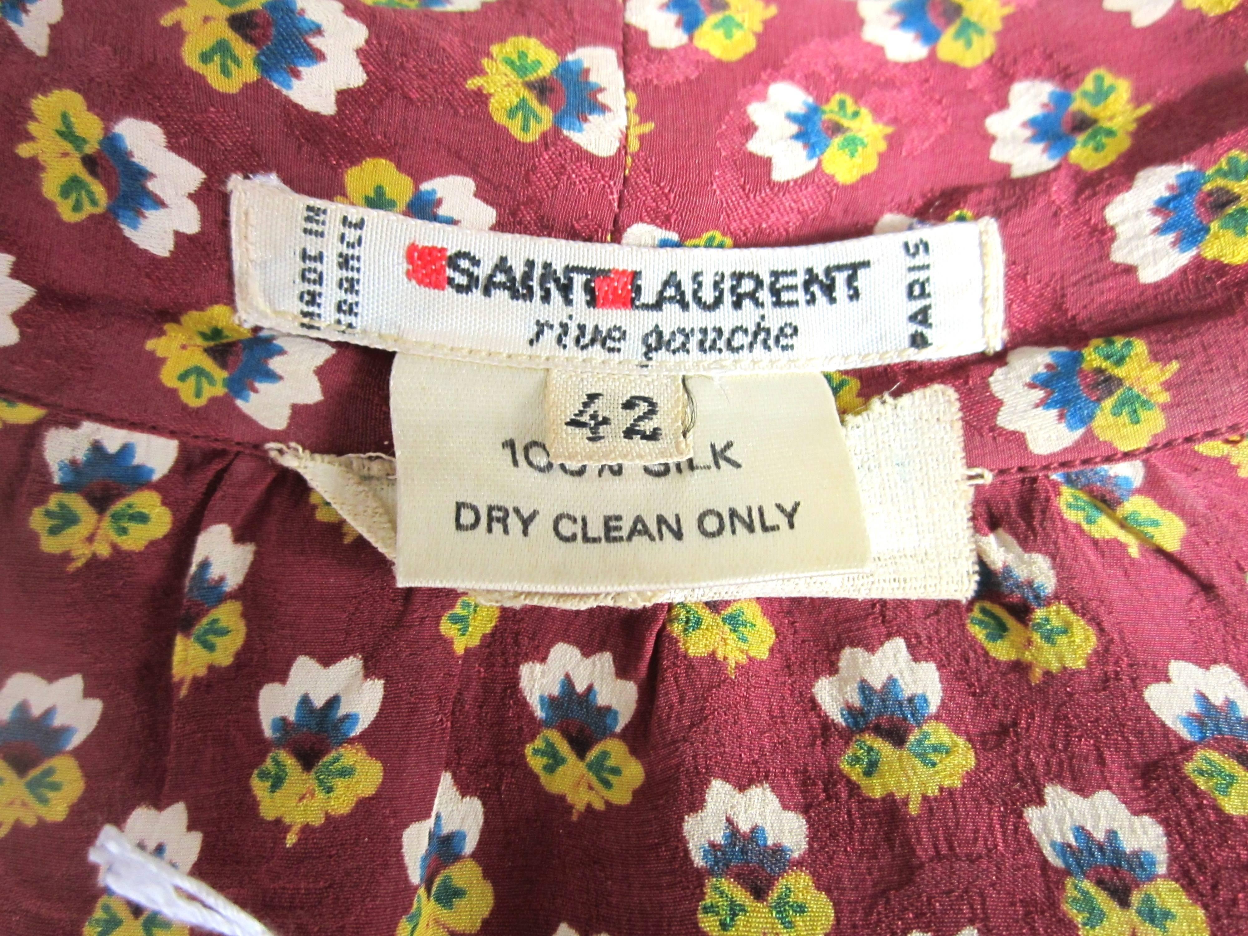 YVES Saint Laurent Blouse Silk 1976 Collection YSL  In Excellent Condition For Sale In Wallkill, NY