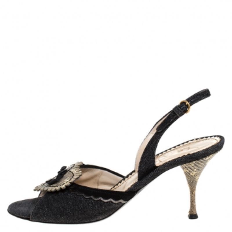Yves Saint Laurent Blau Denim Eidechsenleder Herz Slingback Sandalen Größe 40 im Angebot 1
