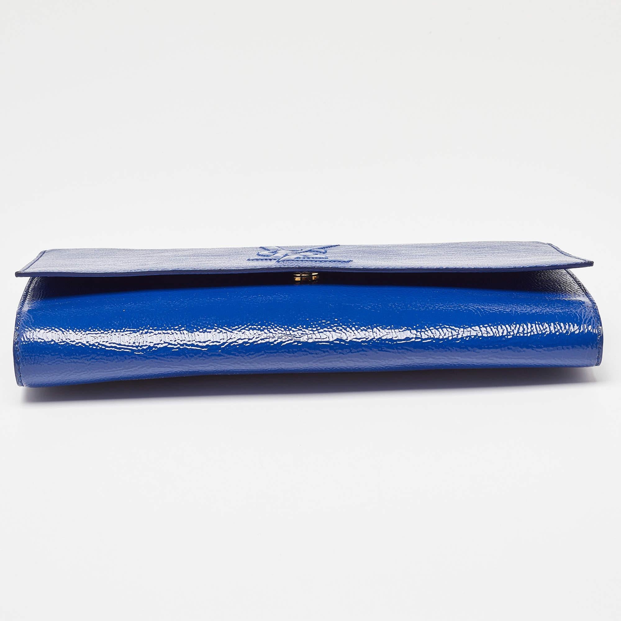 Yves Saint Laurent Blue Patent Leather Belle De Jour Flap Clutch For Sale 7