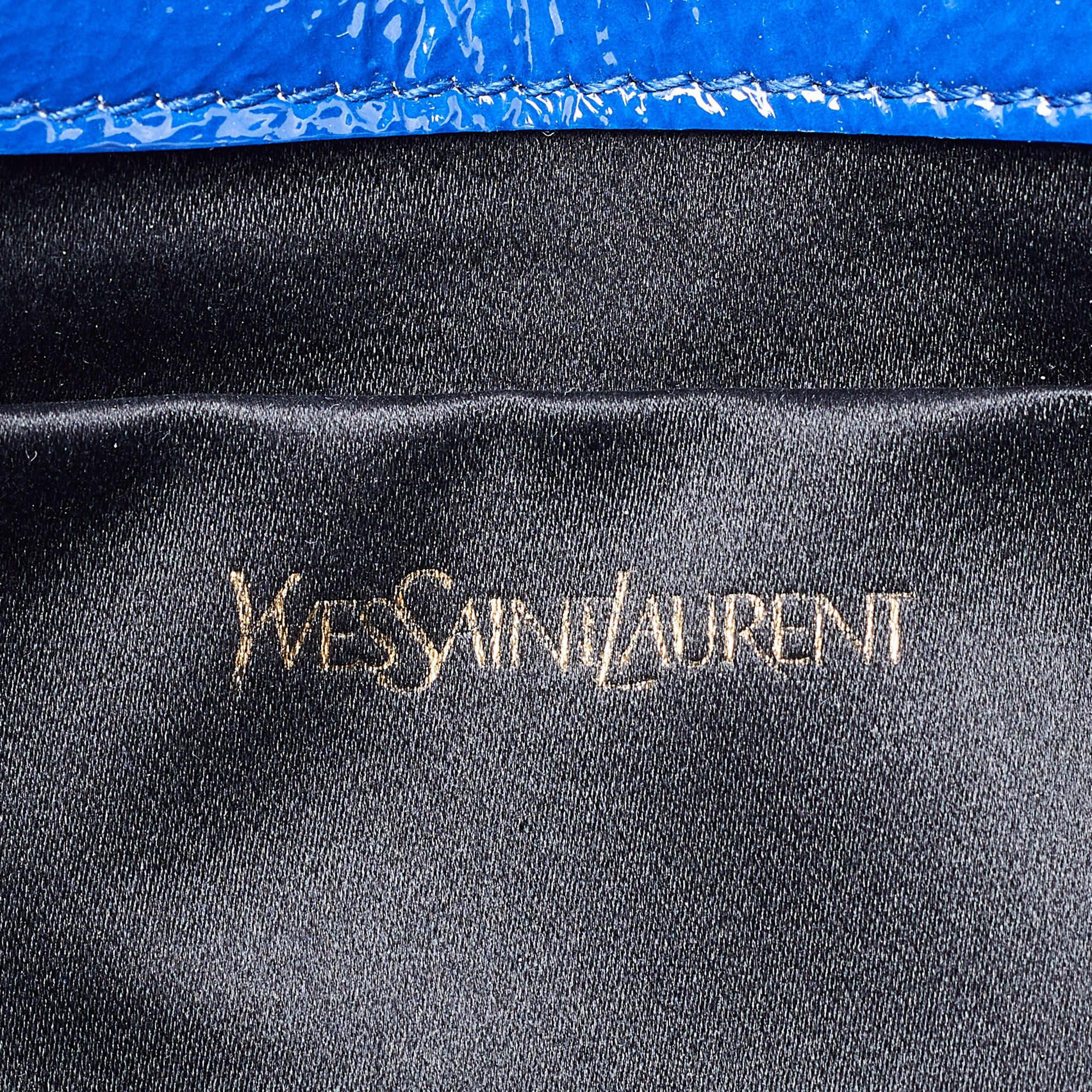 Women's Yves Saint Laurent Blue Patent Leather Belle De Jour Flap Clutch For Sale