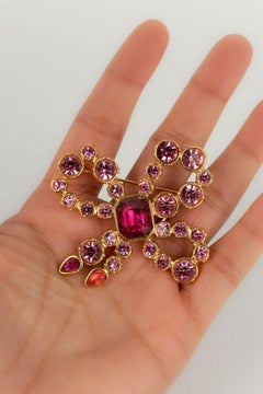 Yves Saint Laurent Bow Brooch in Gold Plated Metal and Rhinestone