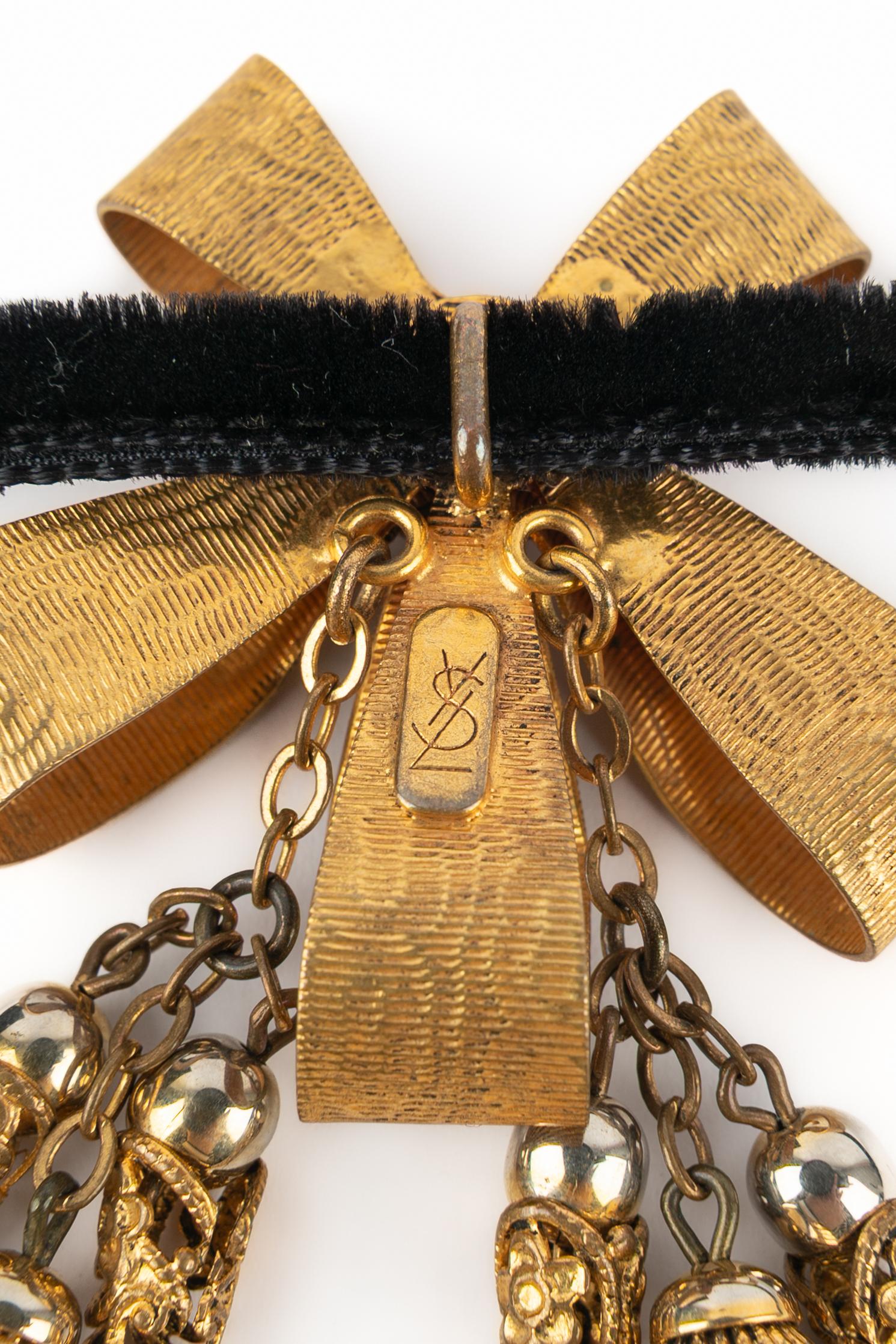 Collana con fiocco Yves Saint Laurent in vendita 1