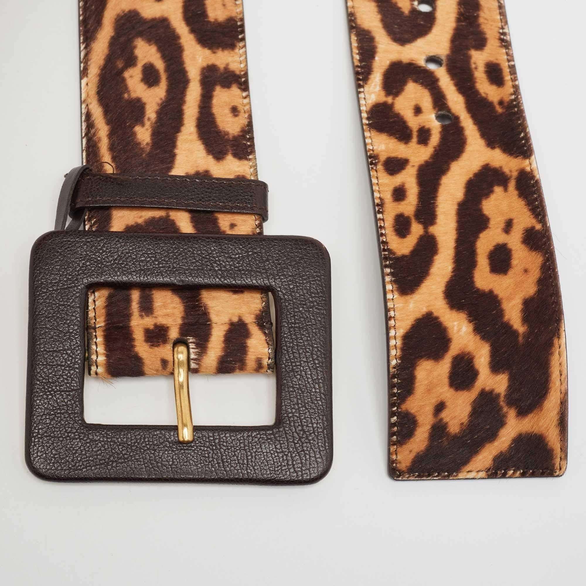 While you are up for the most glamorous look this simple belt will enhance your appeal. Saint Laurent has designed this outstanding waistband made from calf hair along with leather and a gold-tone buckle.