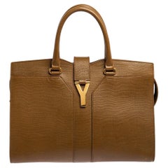 Yves Saint Laurent - Fourre-tout Chyc en cuir marron, taille moyenne