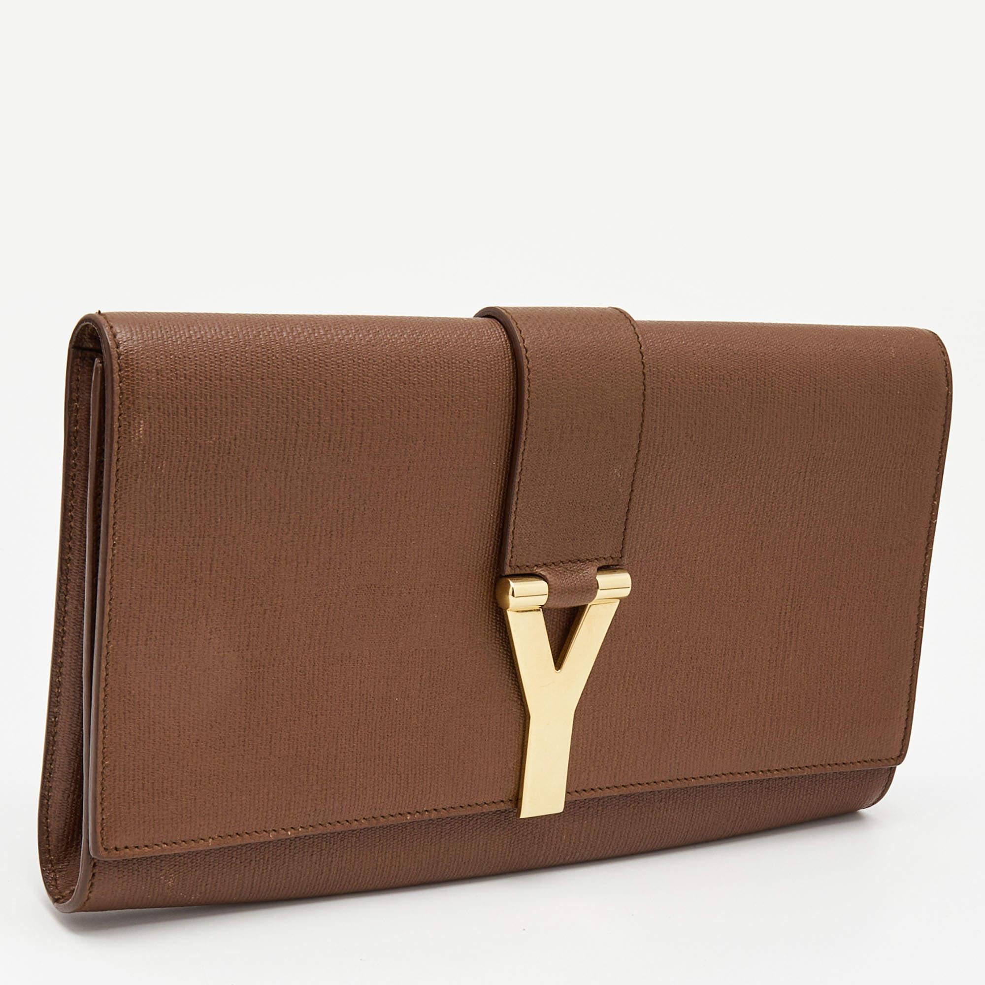 Yves Saint Laurent Brown Leather Y-Ligne Flap Clutch In Good Condition In Dubai, Al Qouz 2