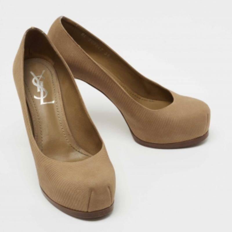 Marrone Yves Saint Laurent Tribtoo in pelle nabuk marrone  Pompe taglia 36 in vendita