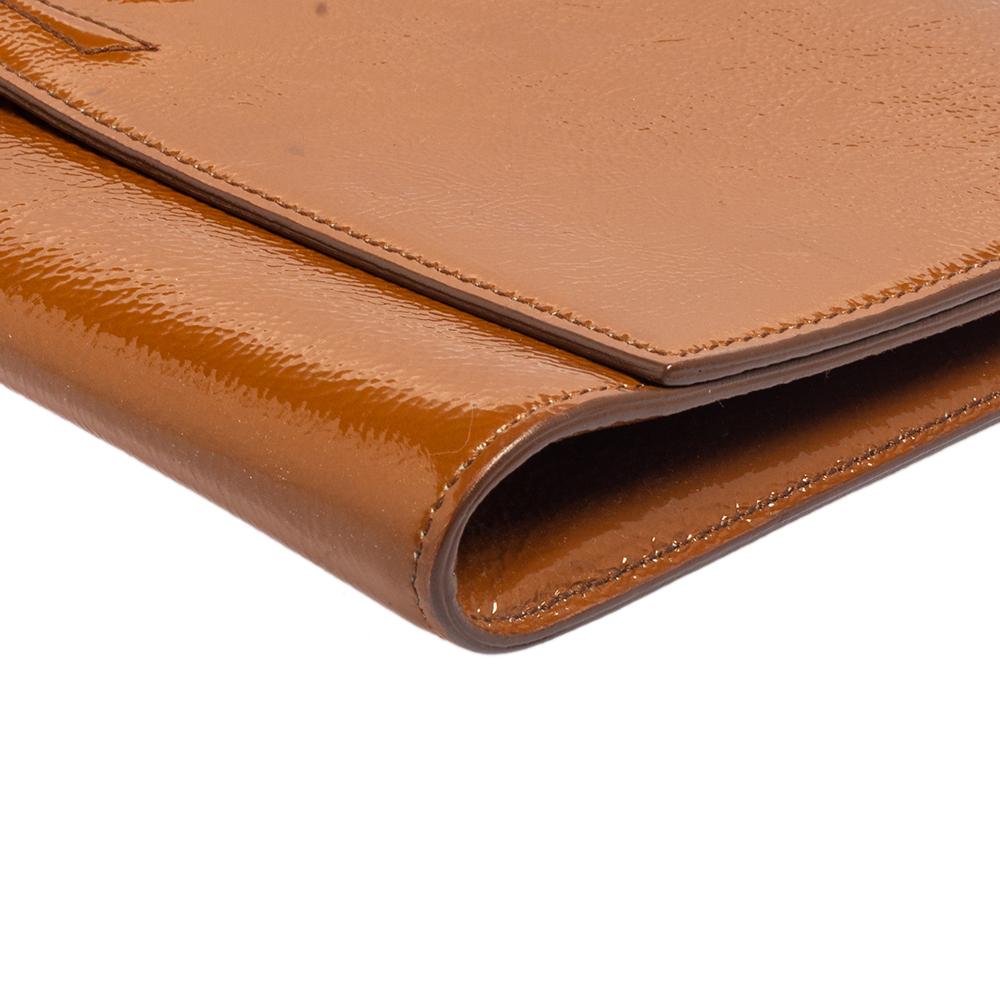 Yves Saint Laurent Brown Patent Leather Belle De Jour Clutch 1