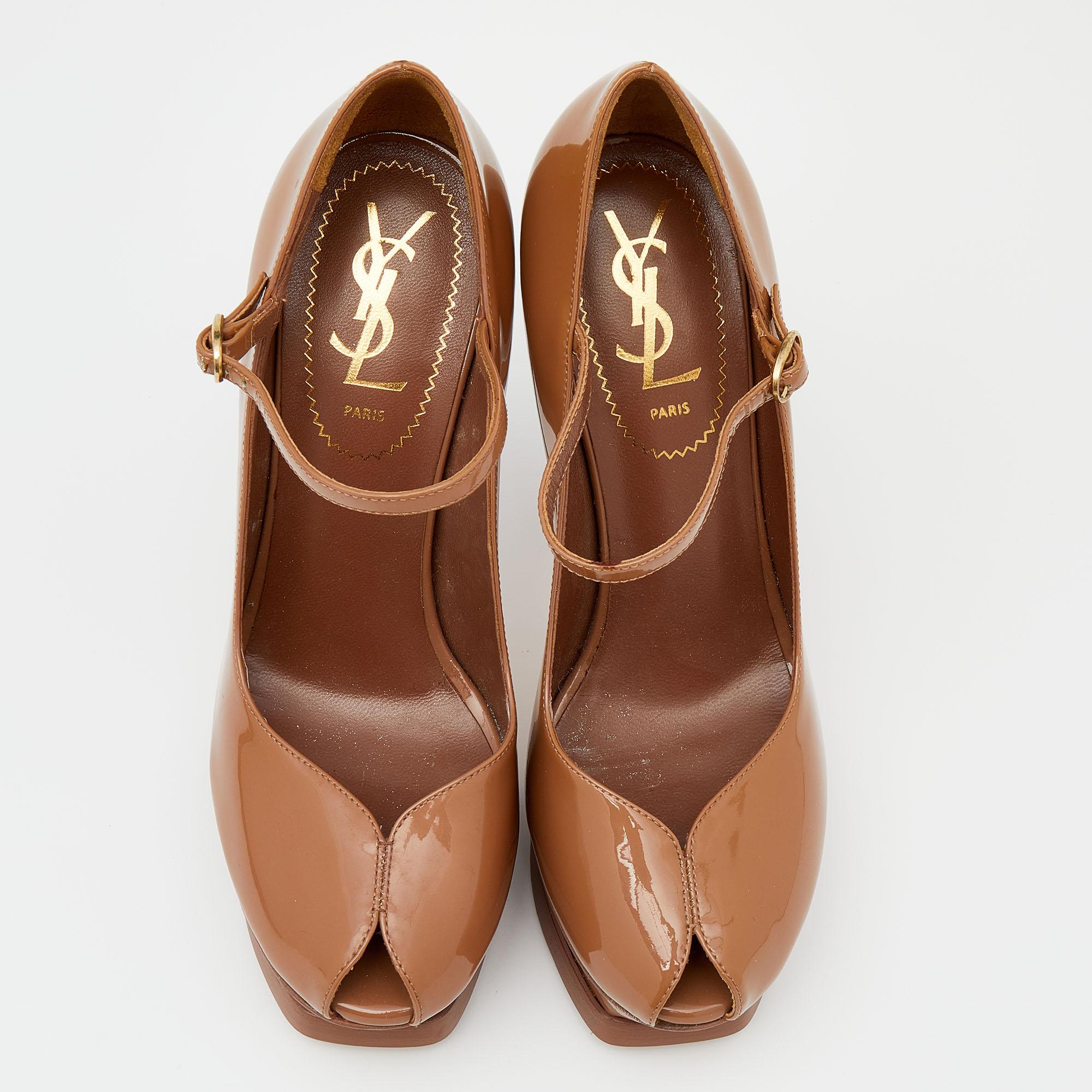 These Yves Saint Laurent pumps combine a classy attitude with an elegant finish. They feature a lovely exterior and comfortable insoles. With such charm and beauty, they are sure to steal the limelight.

