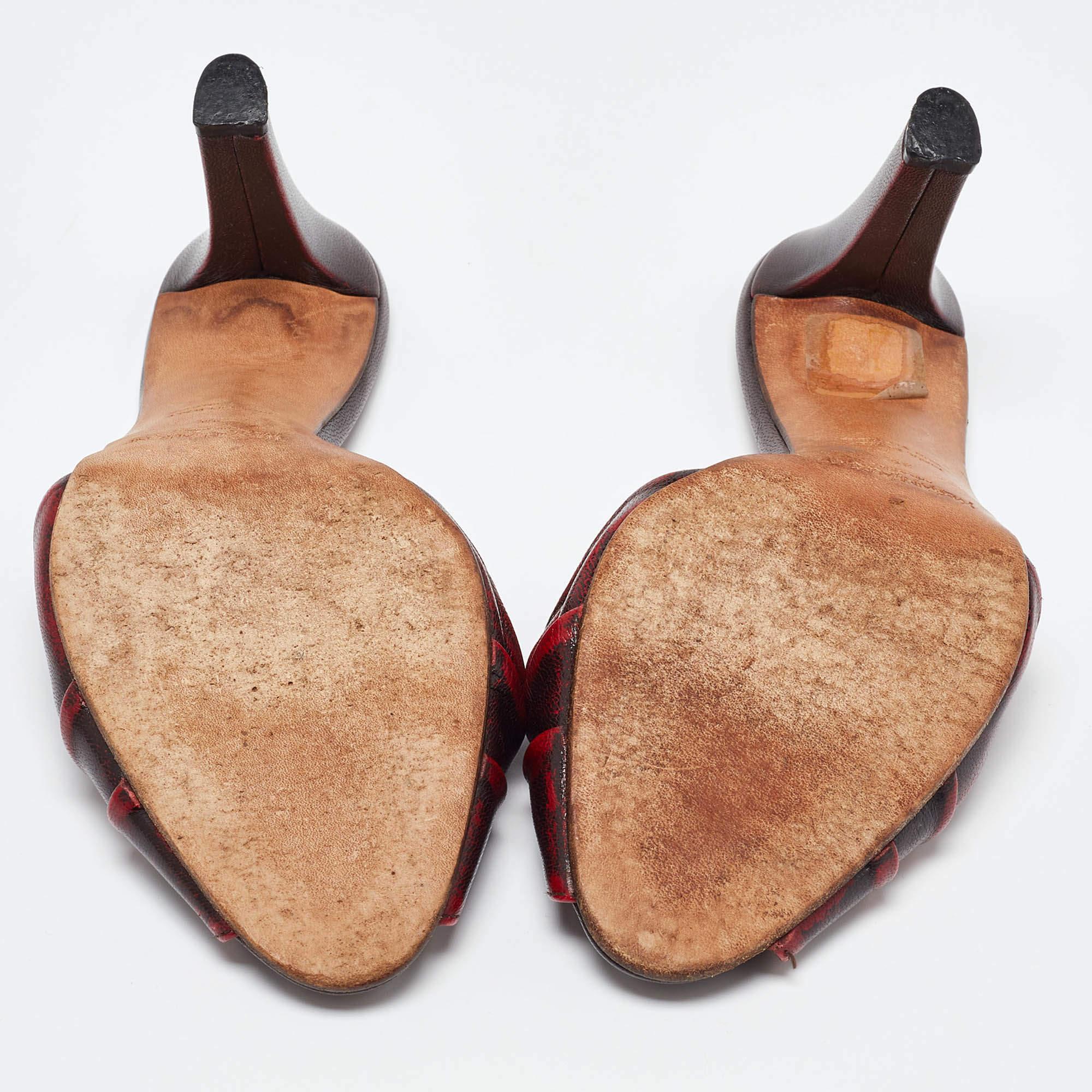 Yves Saint Laurent Burgundy Leather Slide Sandals 38 1