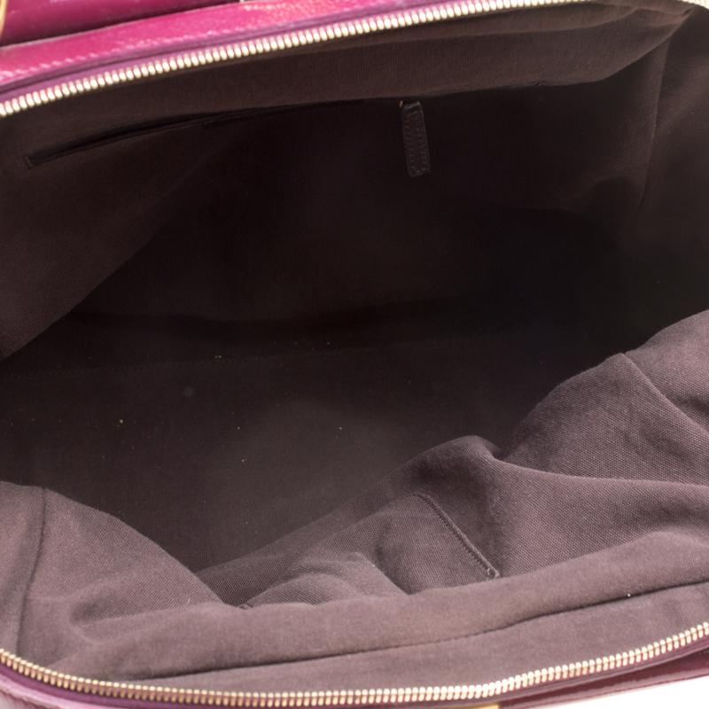 Yves Saint Laurent, borsa media Majorelle in pelle verniciata bordeaux In condizioni buone a Dubai, Al Qouz 2