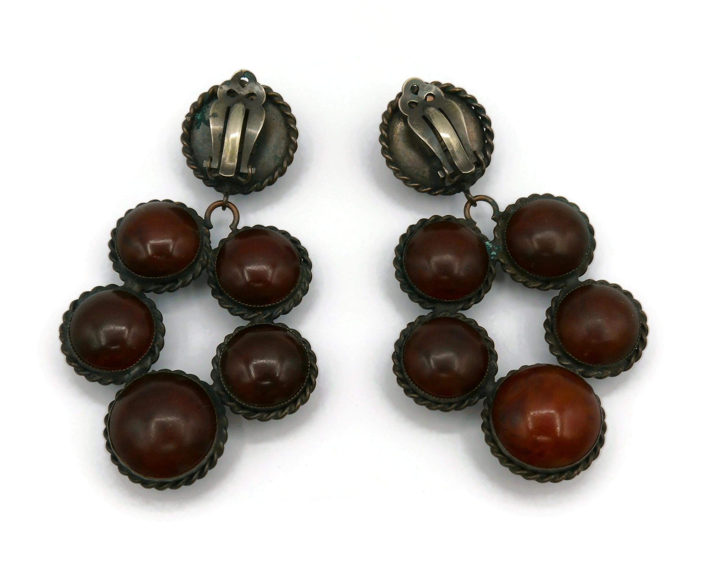 Boucles d'oreilles pendantes vintage YVES SAINT LAURENT par ROGER SCEMAMA en vente 6
