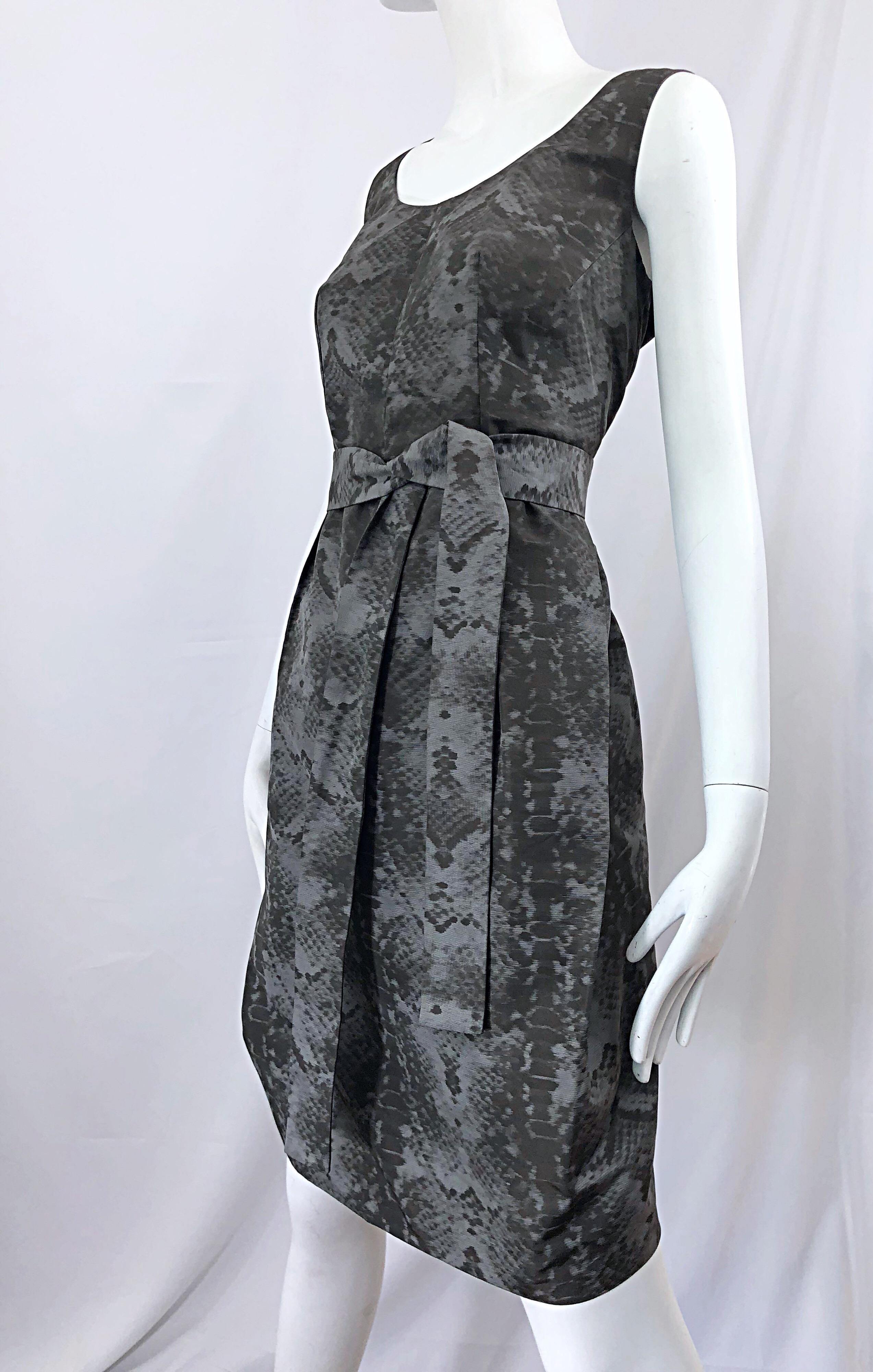 Yves Saint Laurent by Stefano Pilati Sz 8 / 10 Grey Snake Skin Print Silk Dress For Sale 1