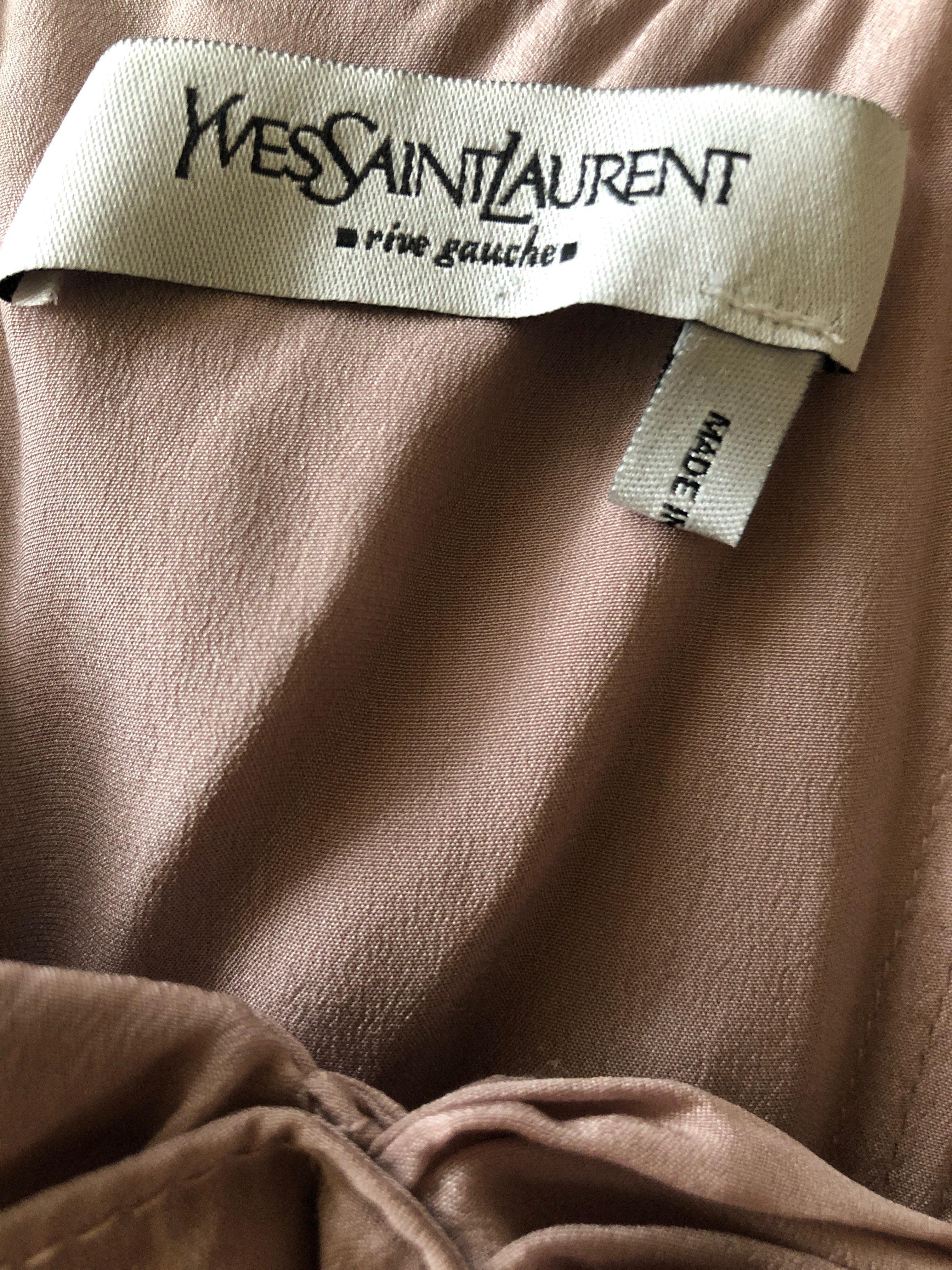 Women's Yves Saint Laurent by Tom Ford 2003 Ruffled Strapless Mauve Silk  Dress  For Sale