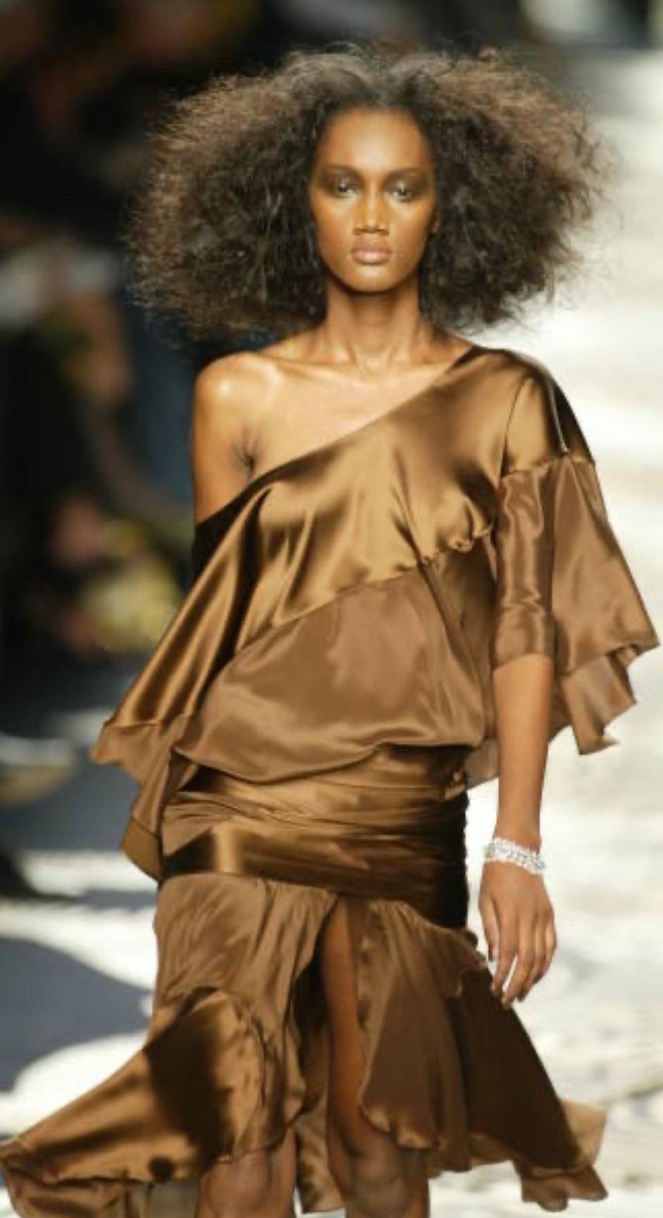 Yves Saint Laurent by Tom Ford 2004 Tangerine Chiffon Satin Silk Wrap Top 40 en venta 6