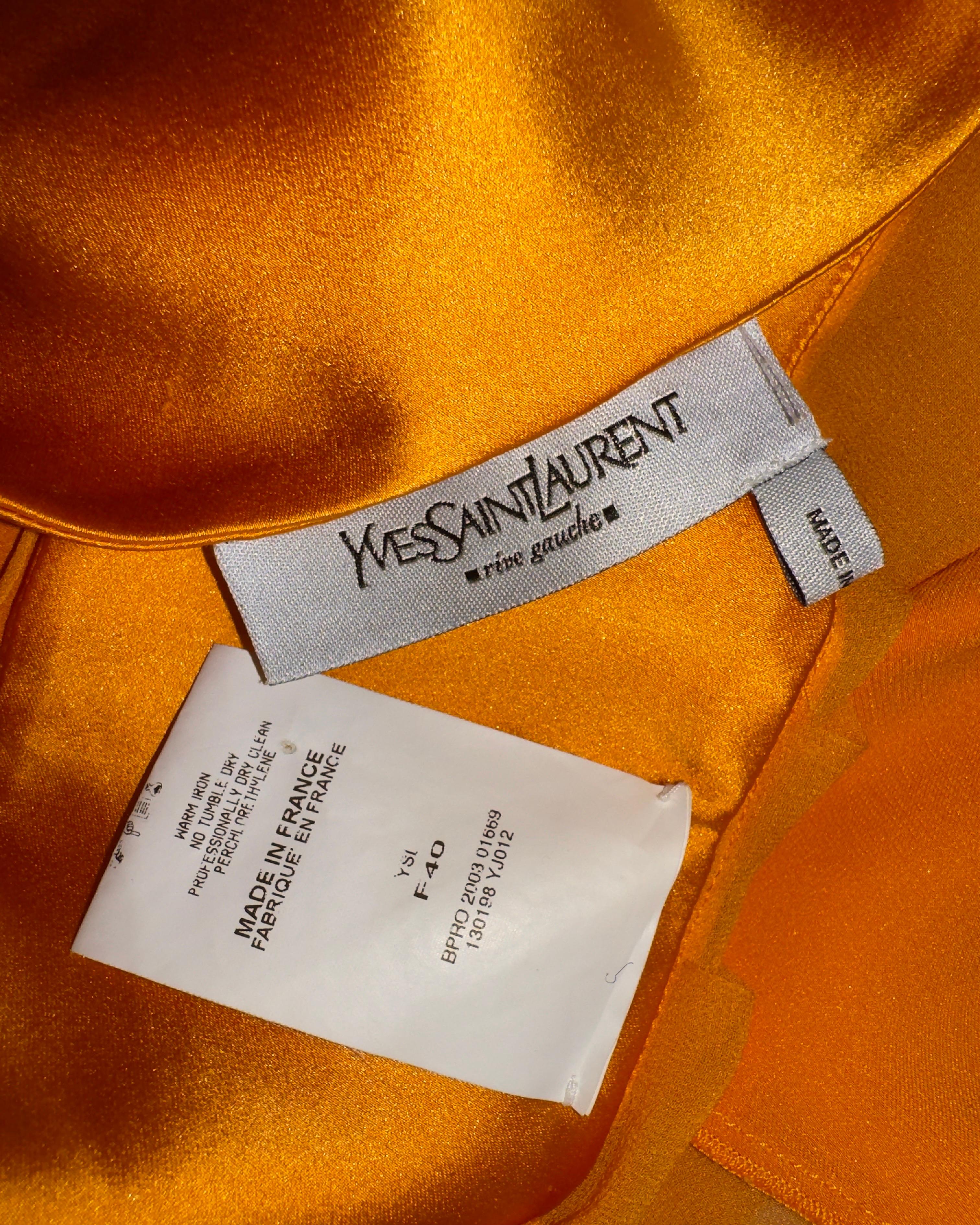 Yves Saint Laurent by Tom Ford 2004 Tangerine Chiffon Satin Silk Wrap Top 40 en venta 3
