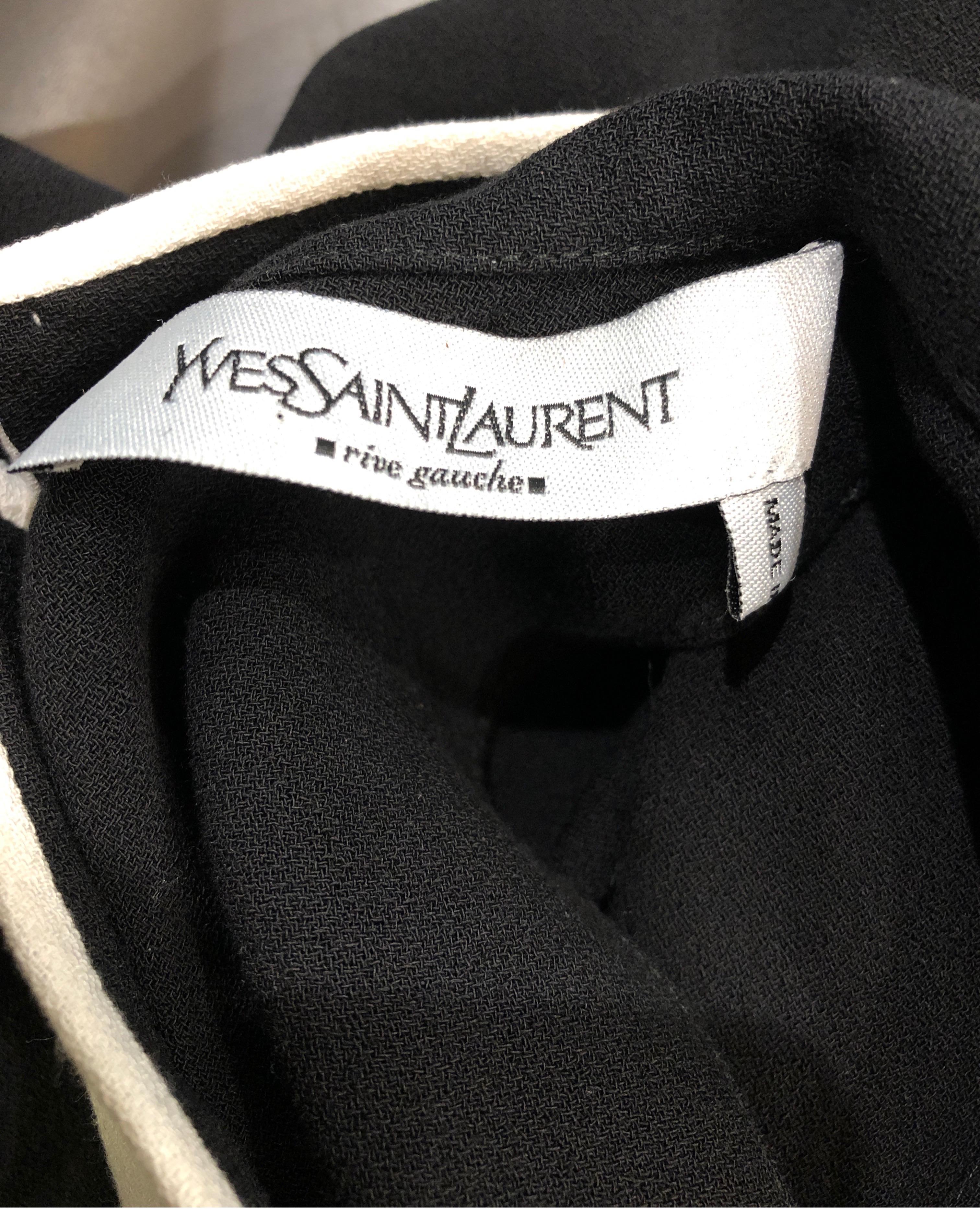 Yves Saint Laurent by Tom Ford - Robe sexy noire et blanche à découpes plongeantes en vente 7