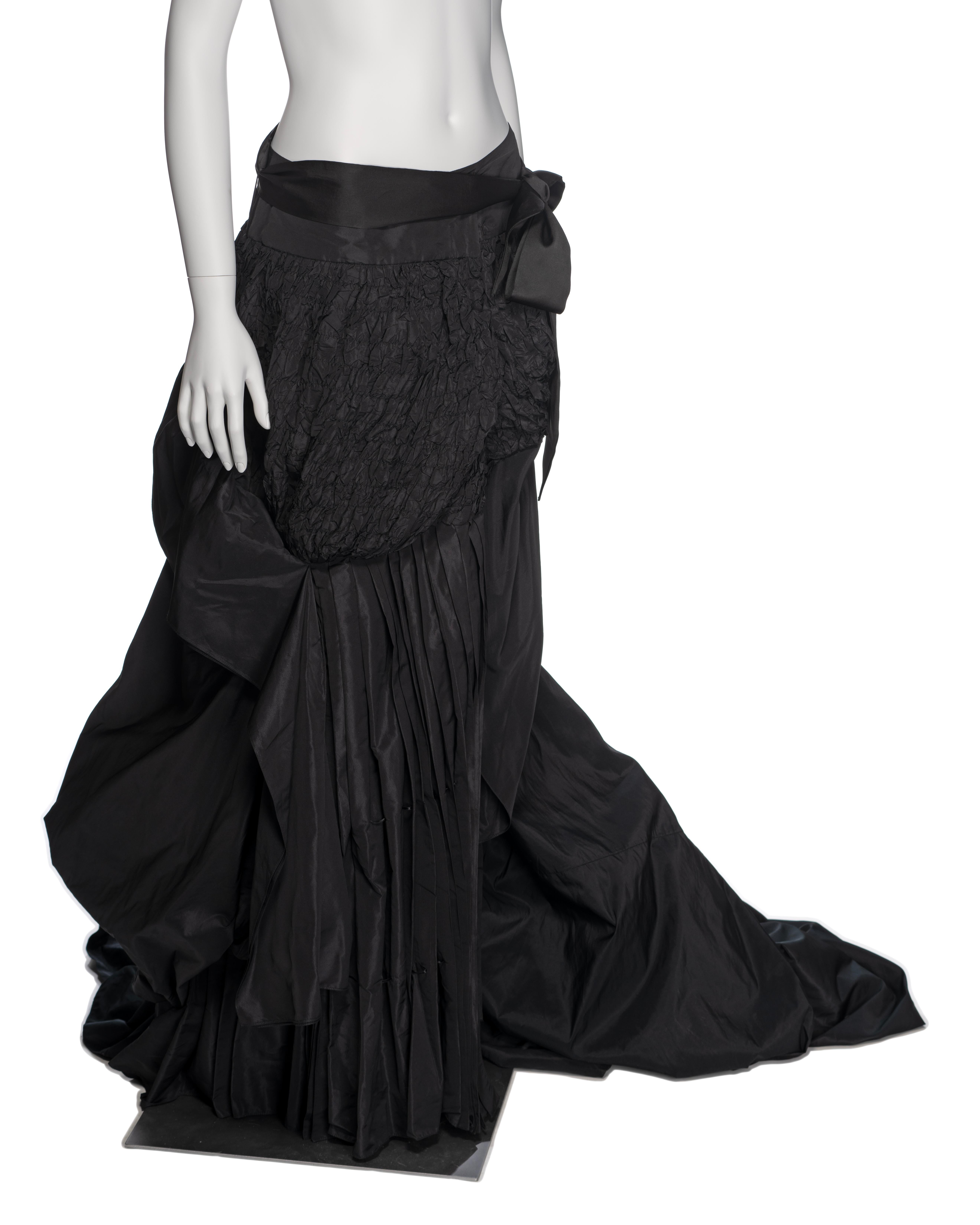 Yves Saint Laurent by Tom Ford Black Silk Taffeta Trained Evening Skirt, FW 2001 For Sale 6