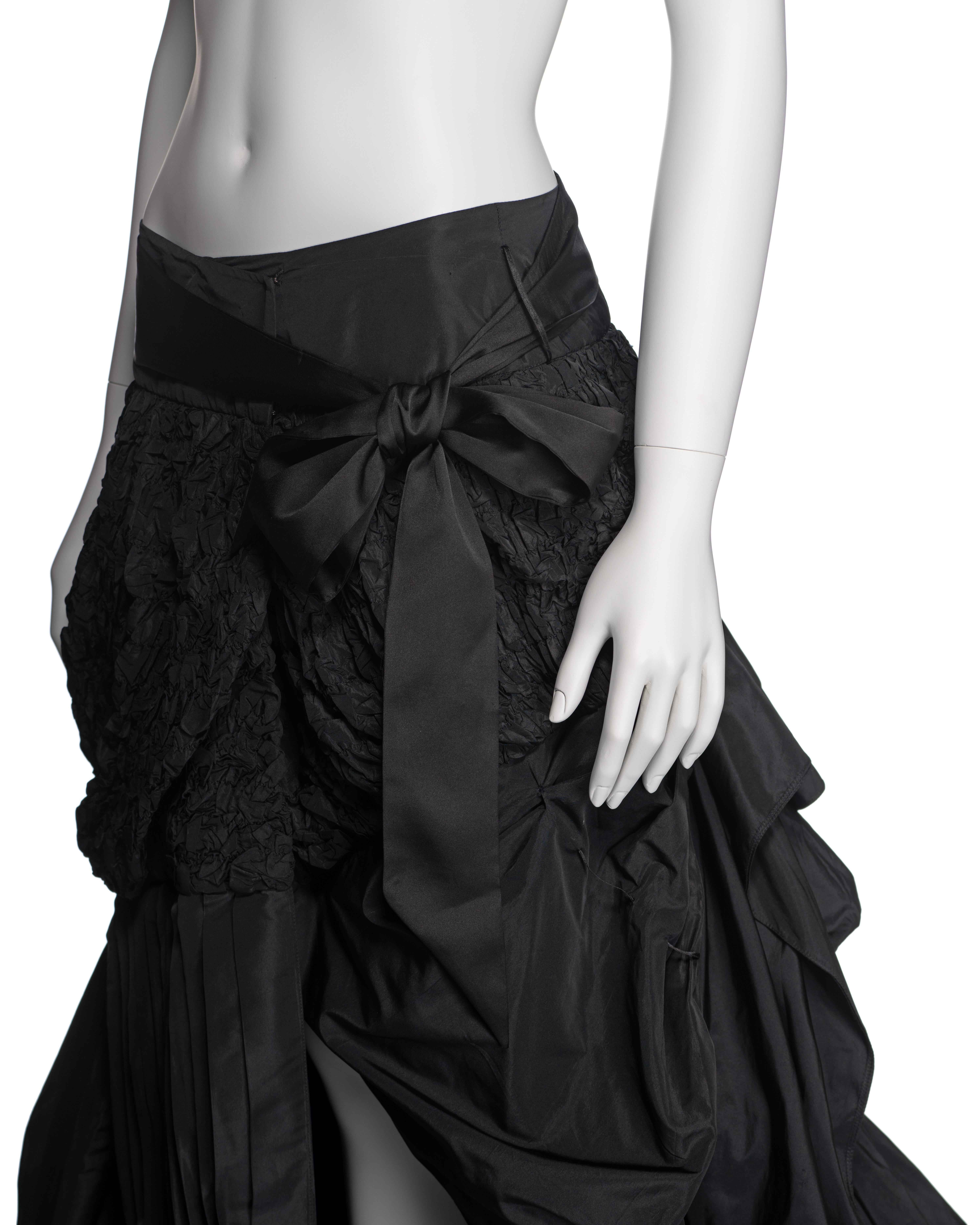 Yves Saint Laurent by Tom Ford Black Silk Taffeta Trained Evening Skirt, FW 2001 For Sale 4