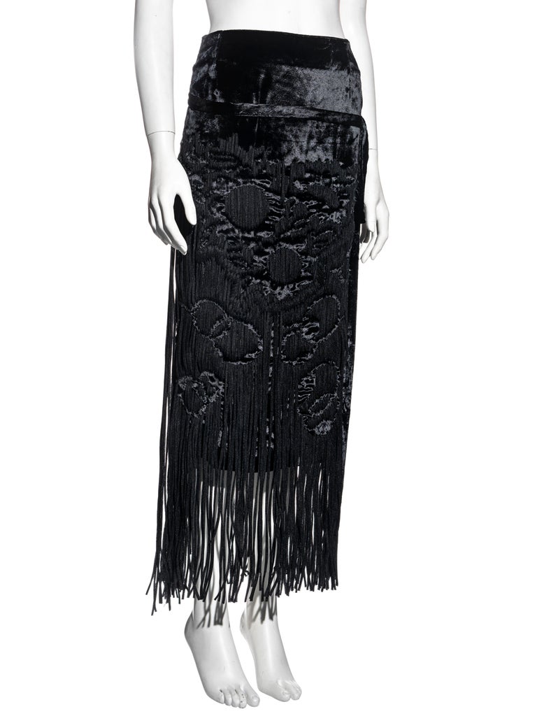 Women's Yves Saint Laurent by Tom Ford black silk velvet evening skirt, fw 2001 For Sale